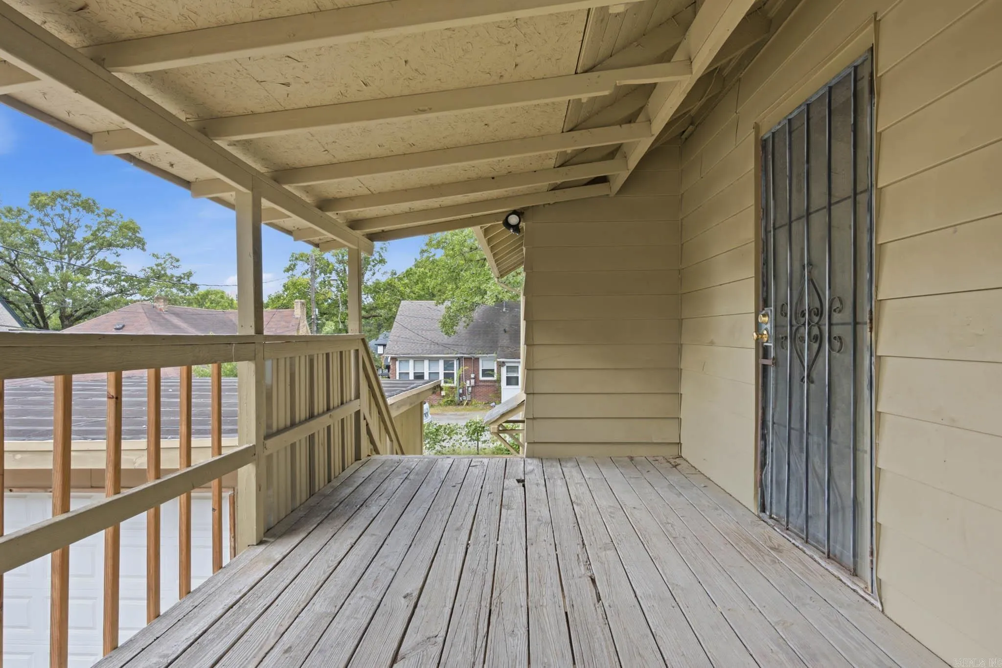 Property at 3315 W Markham - Image 28