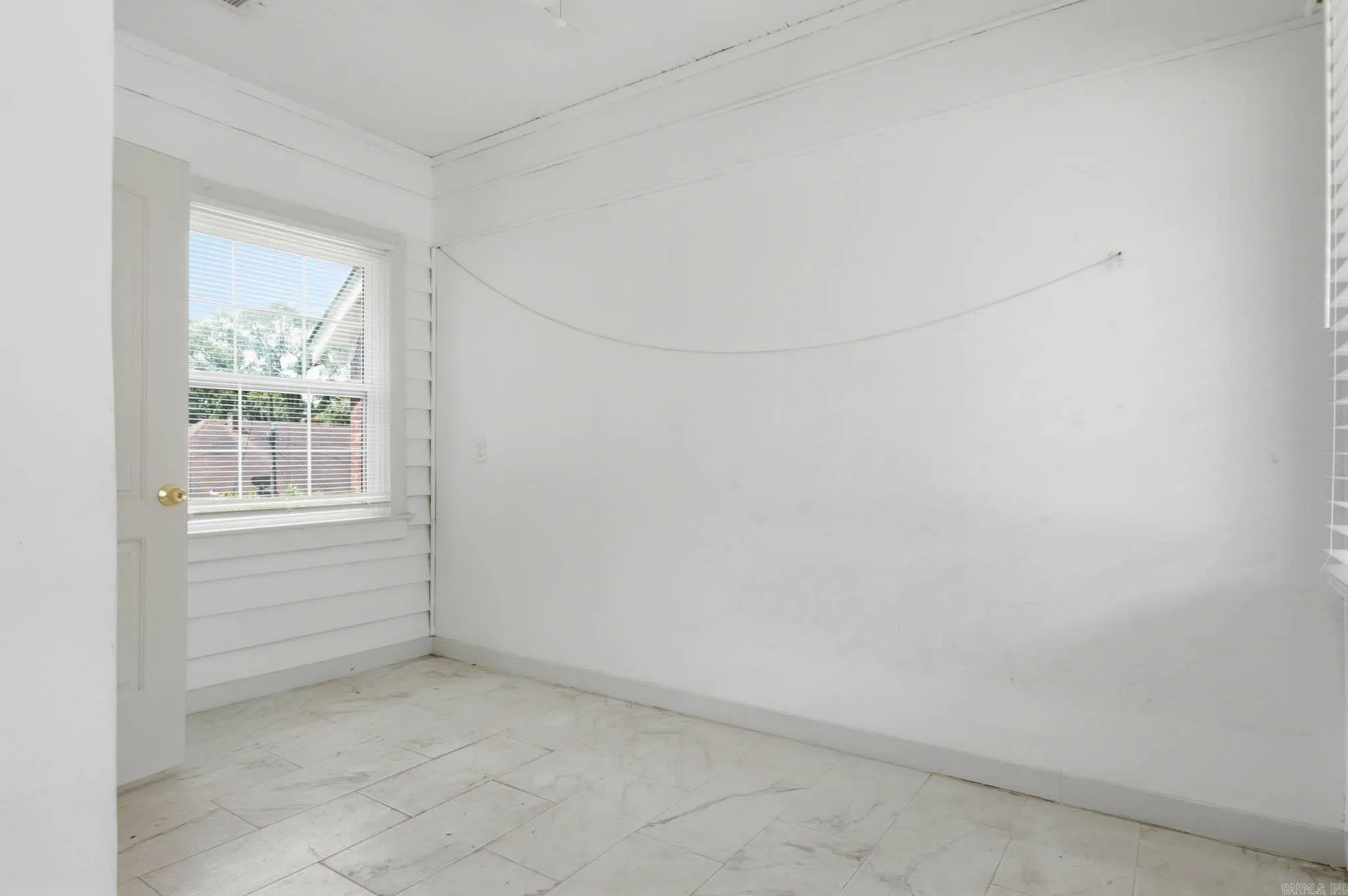 Property at 3315 W Markham - Image 6