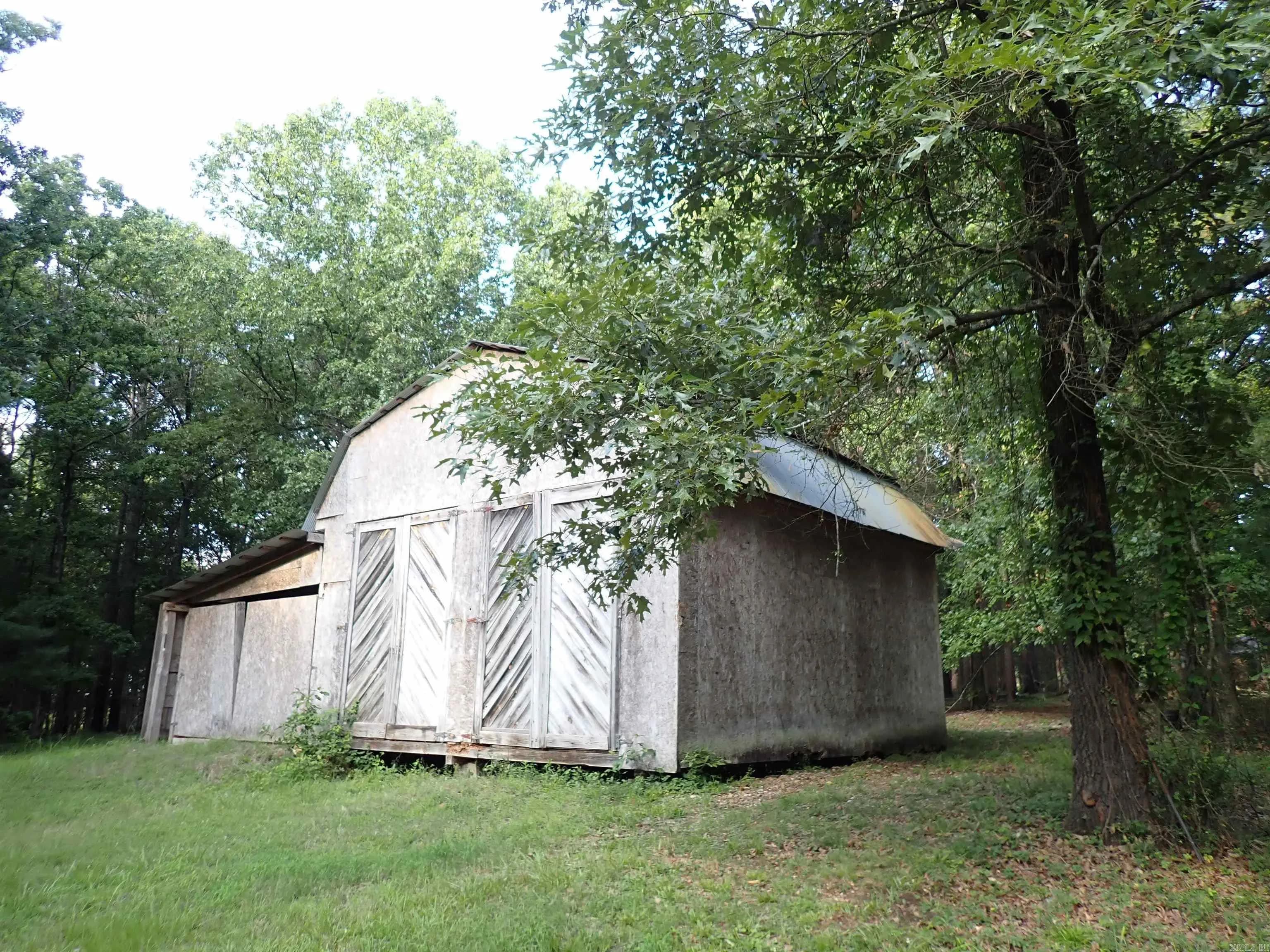 Property at 70  Whippoorwill - Image 11