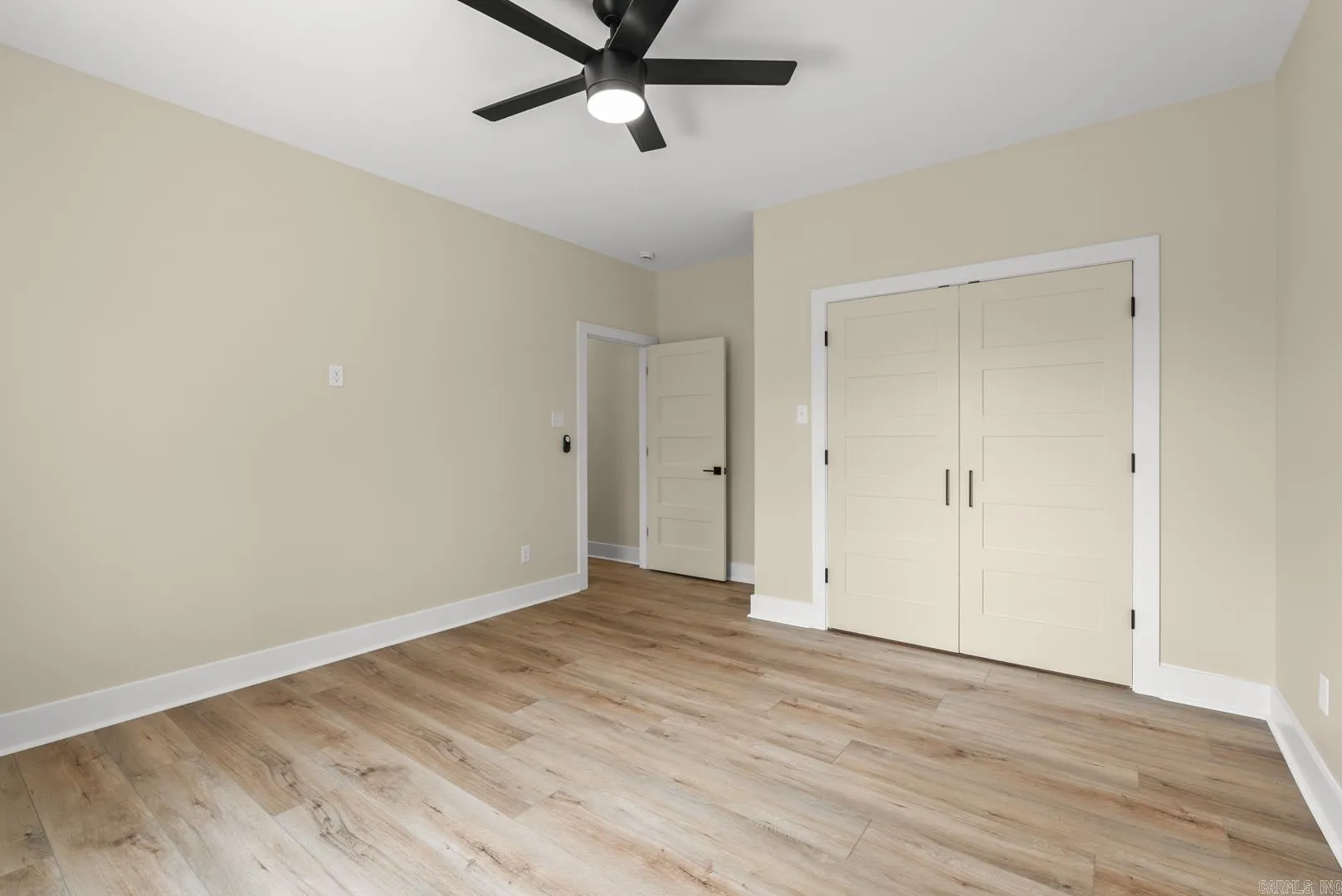 Property at 16  Avondale - Image 34