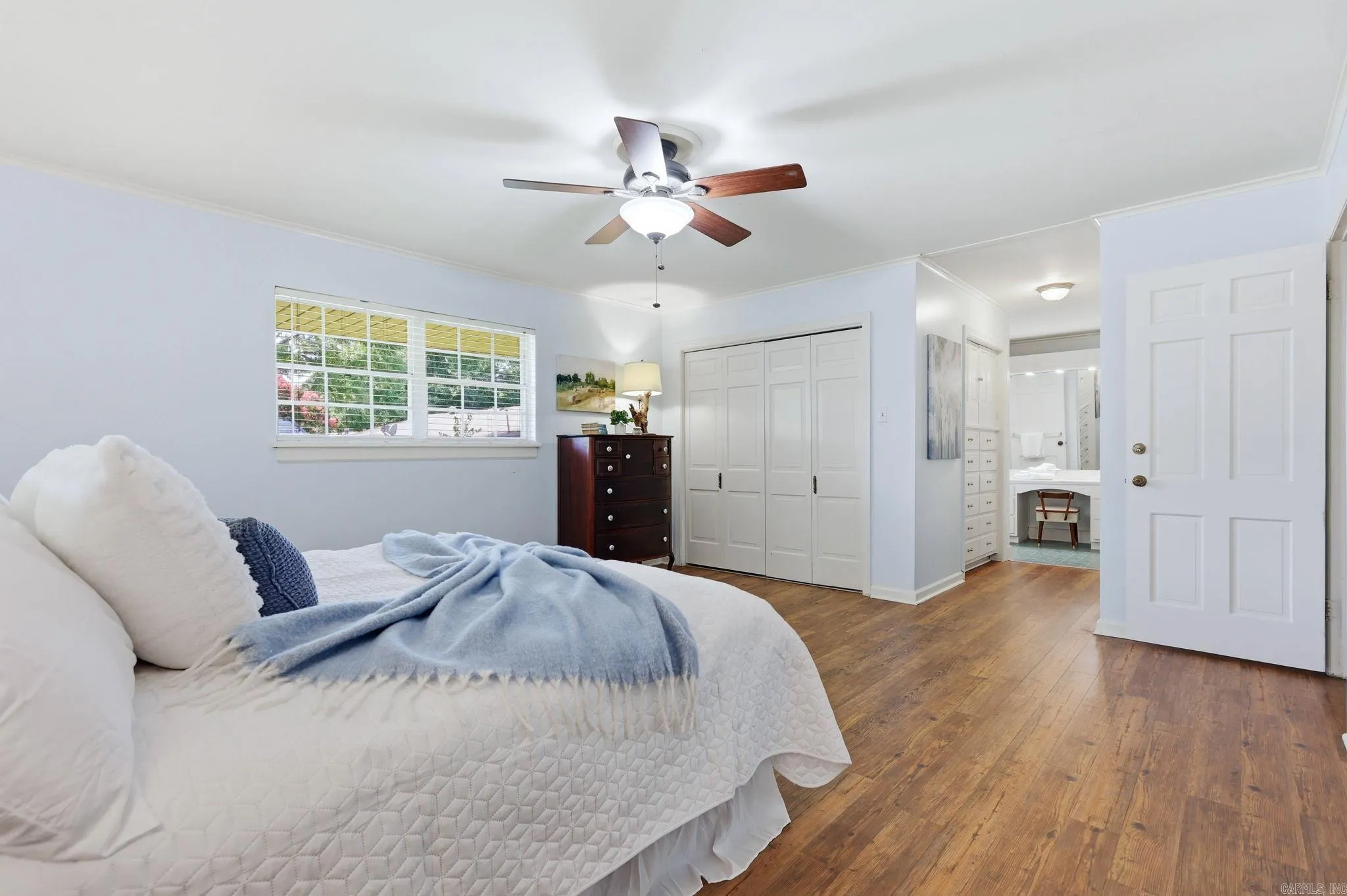 Property at 7309  Woodside - Image 24