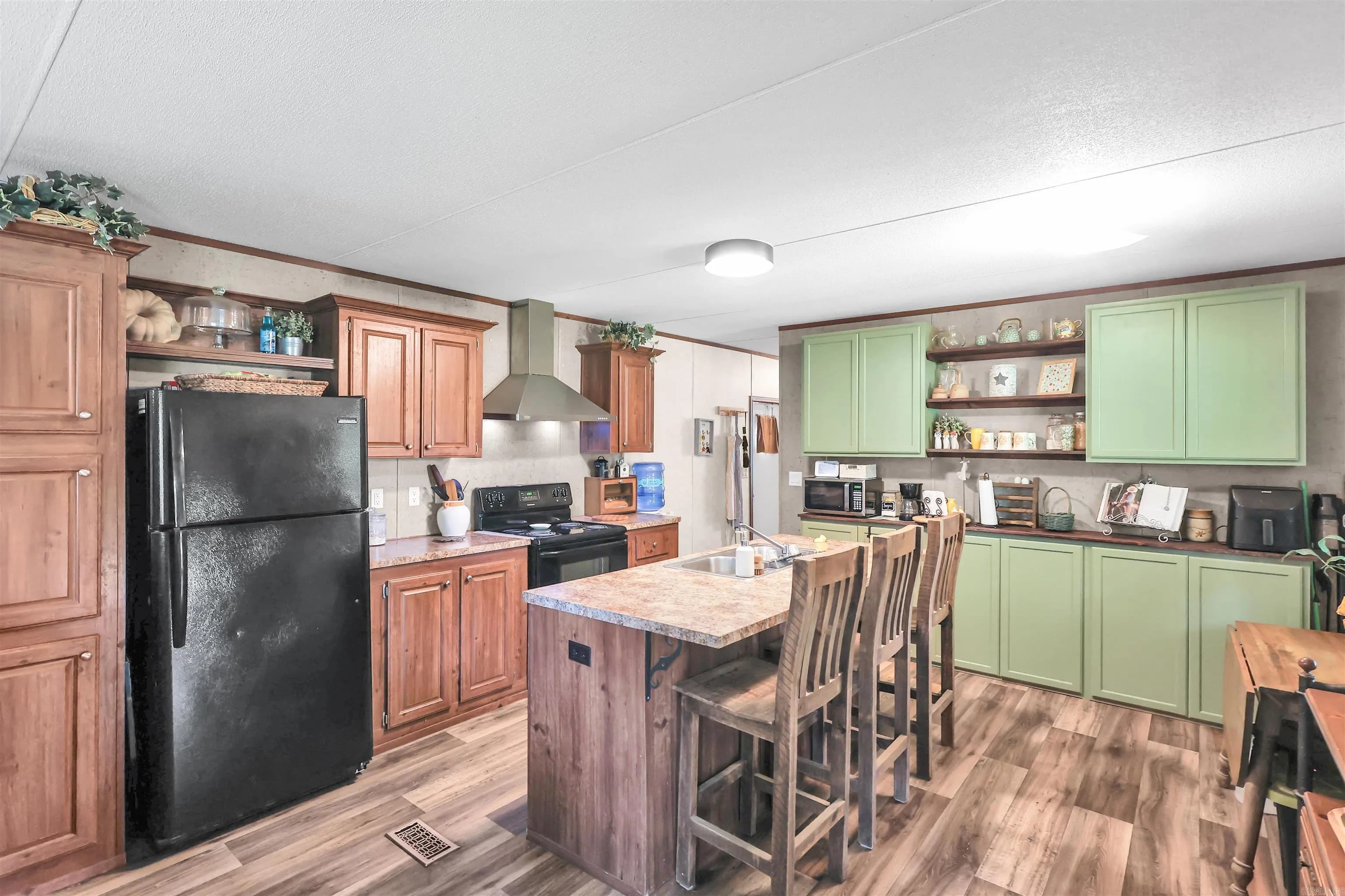 Property at 1101  Brushy - Image 17