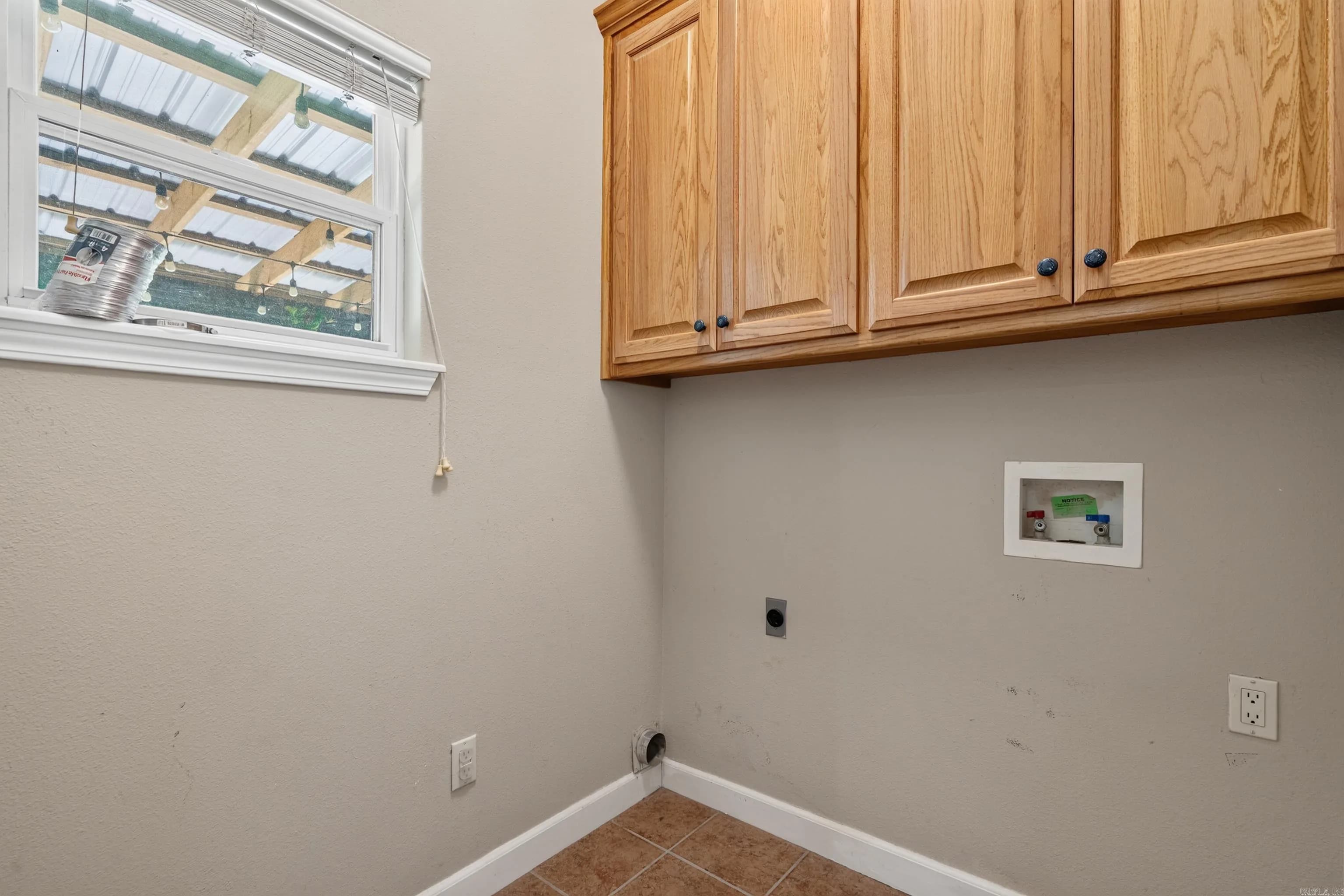 Property at 151  Wincastle - Image 17