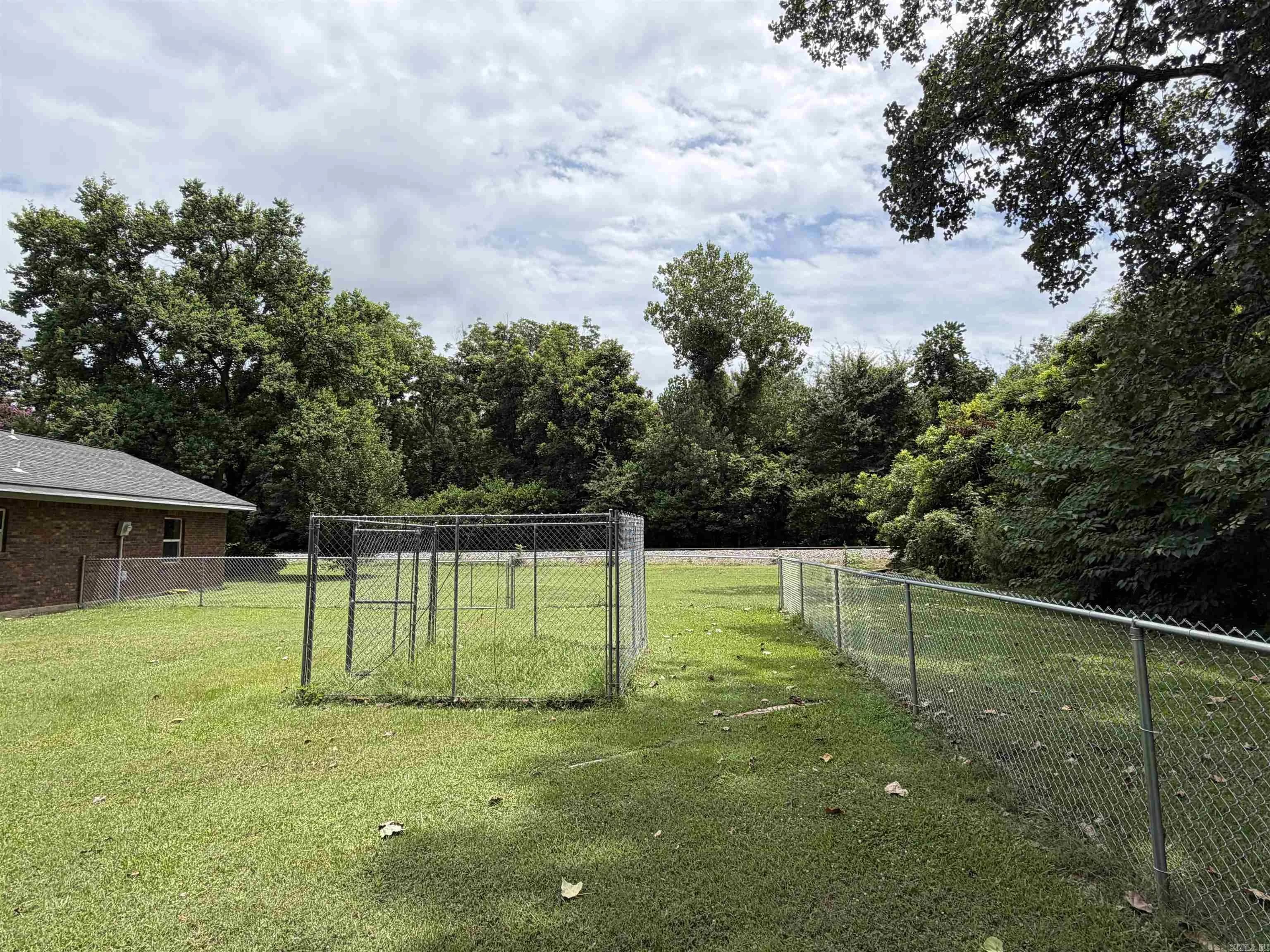 Property at 201  Pugh - Image 20