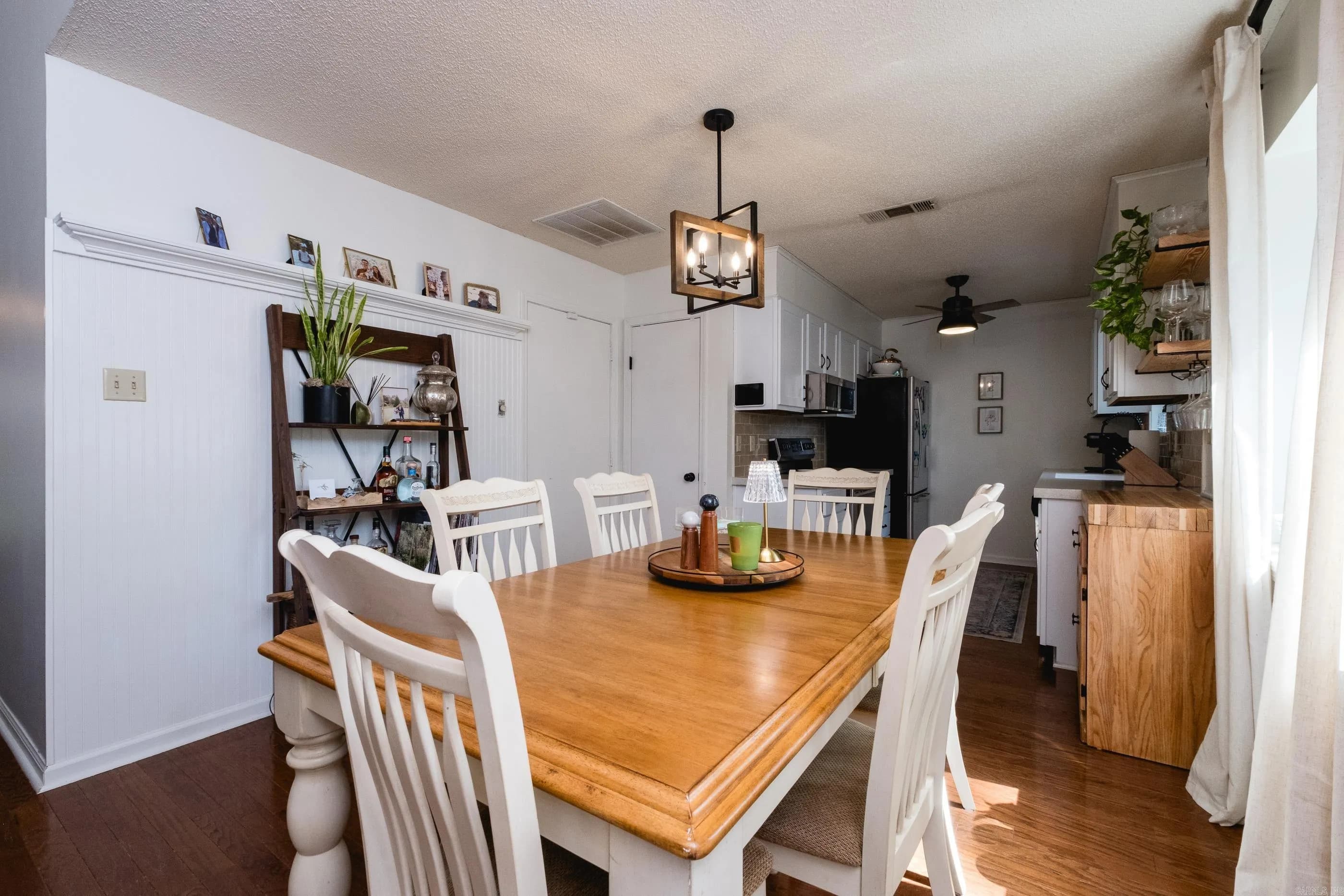Property at 2300  Maple ridge rd - Image 17