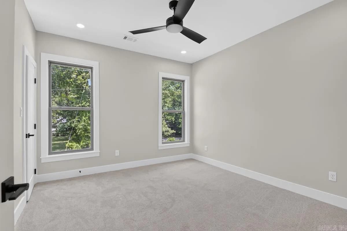 Property at 101  Carter creek - Image 27