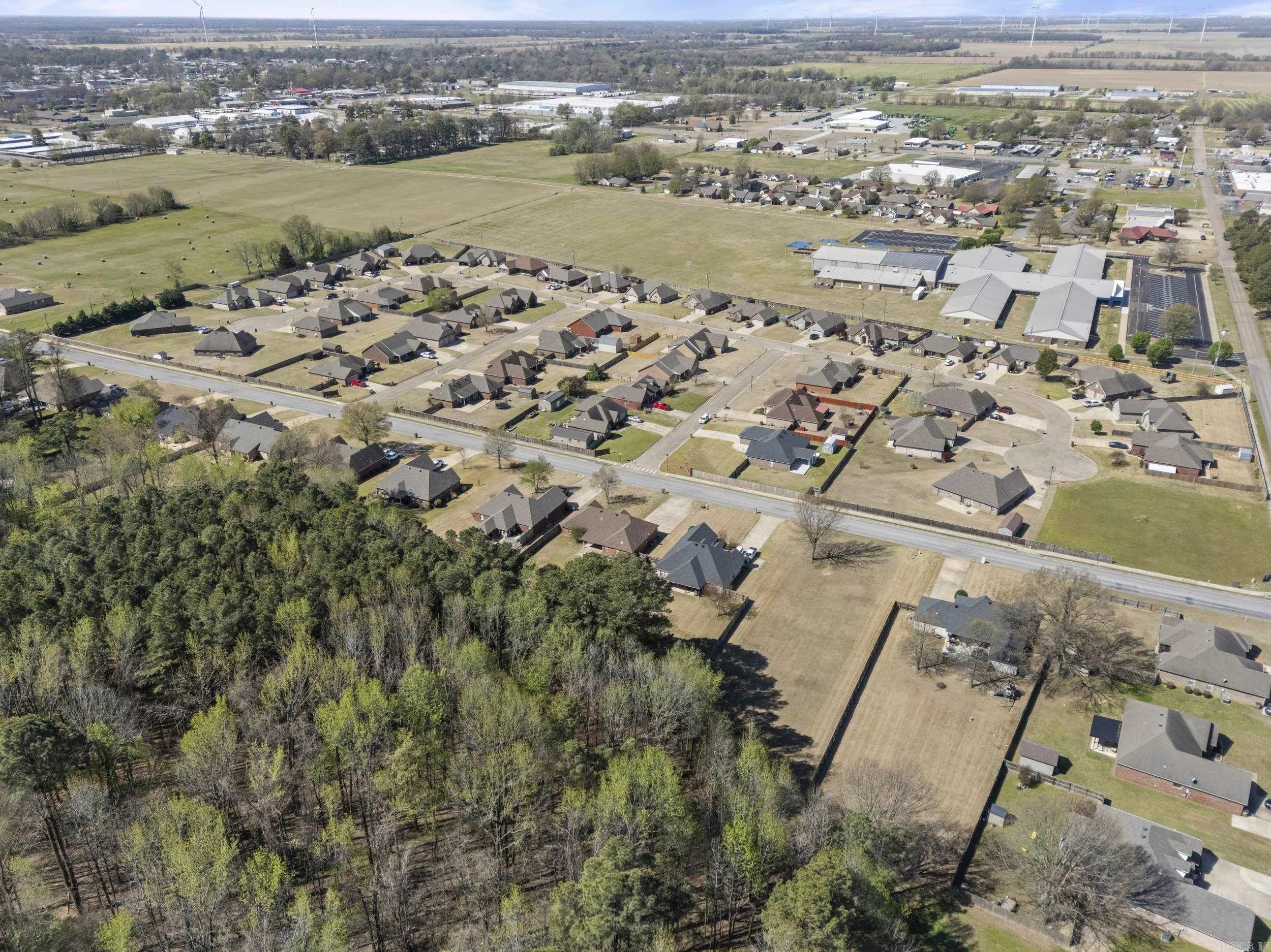 Property at 1786 N Killough - Image 37