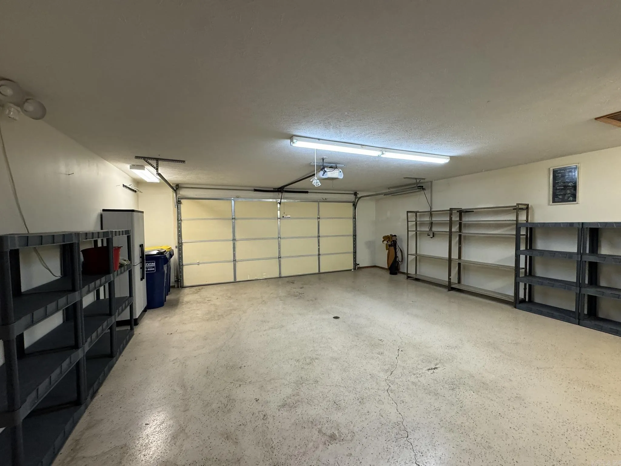 Property at 1563  Meadowhill - Image 25