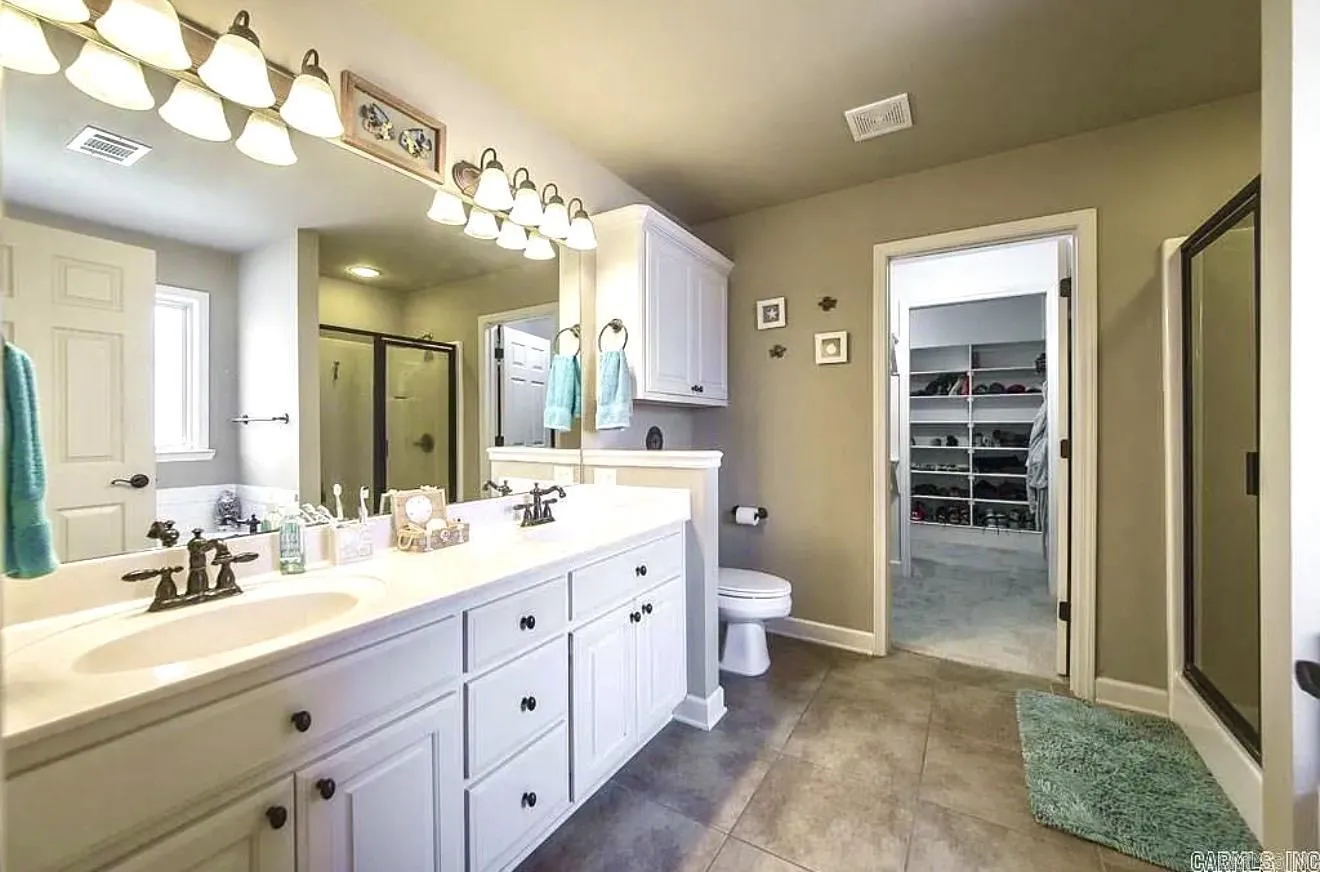 Property at 11  Berry patch cove - Image 13