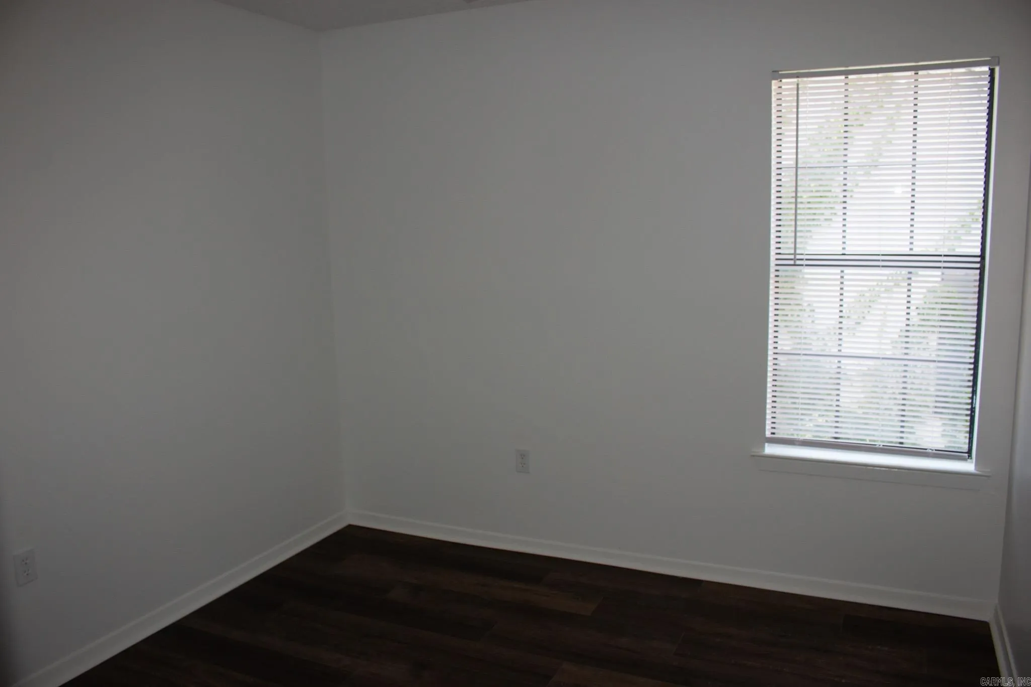 Property at 3703  Boyd - Image 33