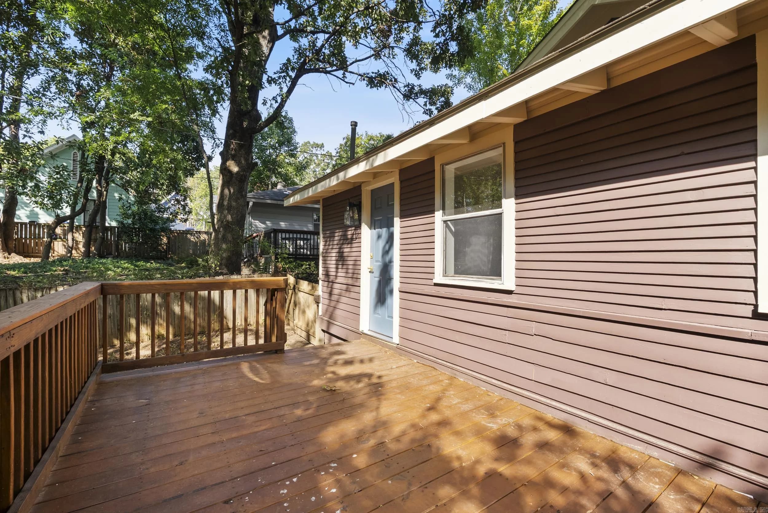 Property at 314 N Walnut - Image 43