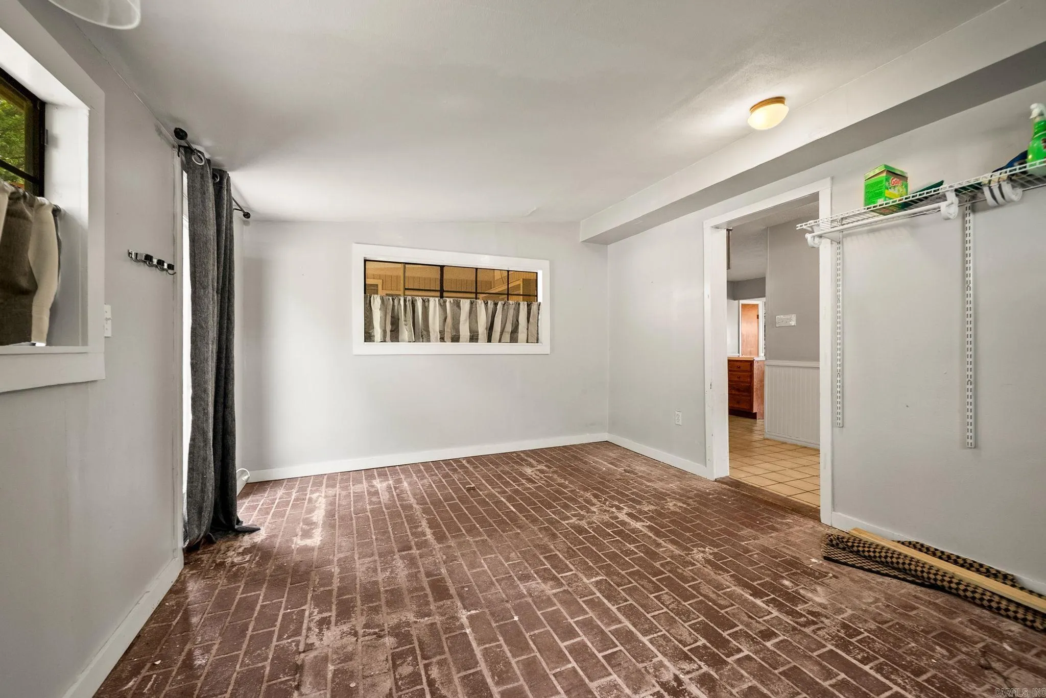 Property at 19  Hightrail - Image 24