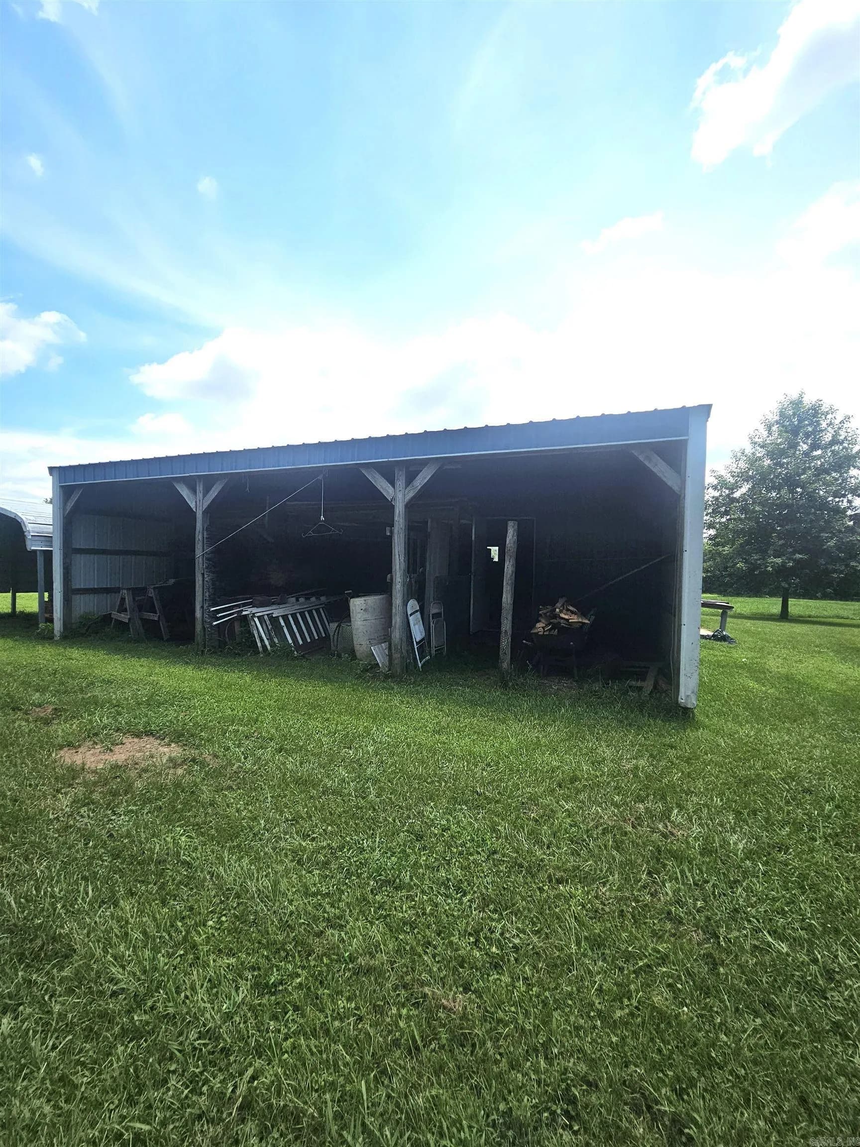 Property at 453  Westbrook - Image 14