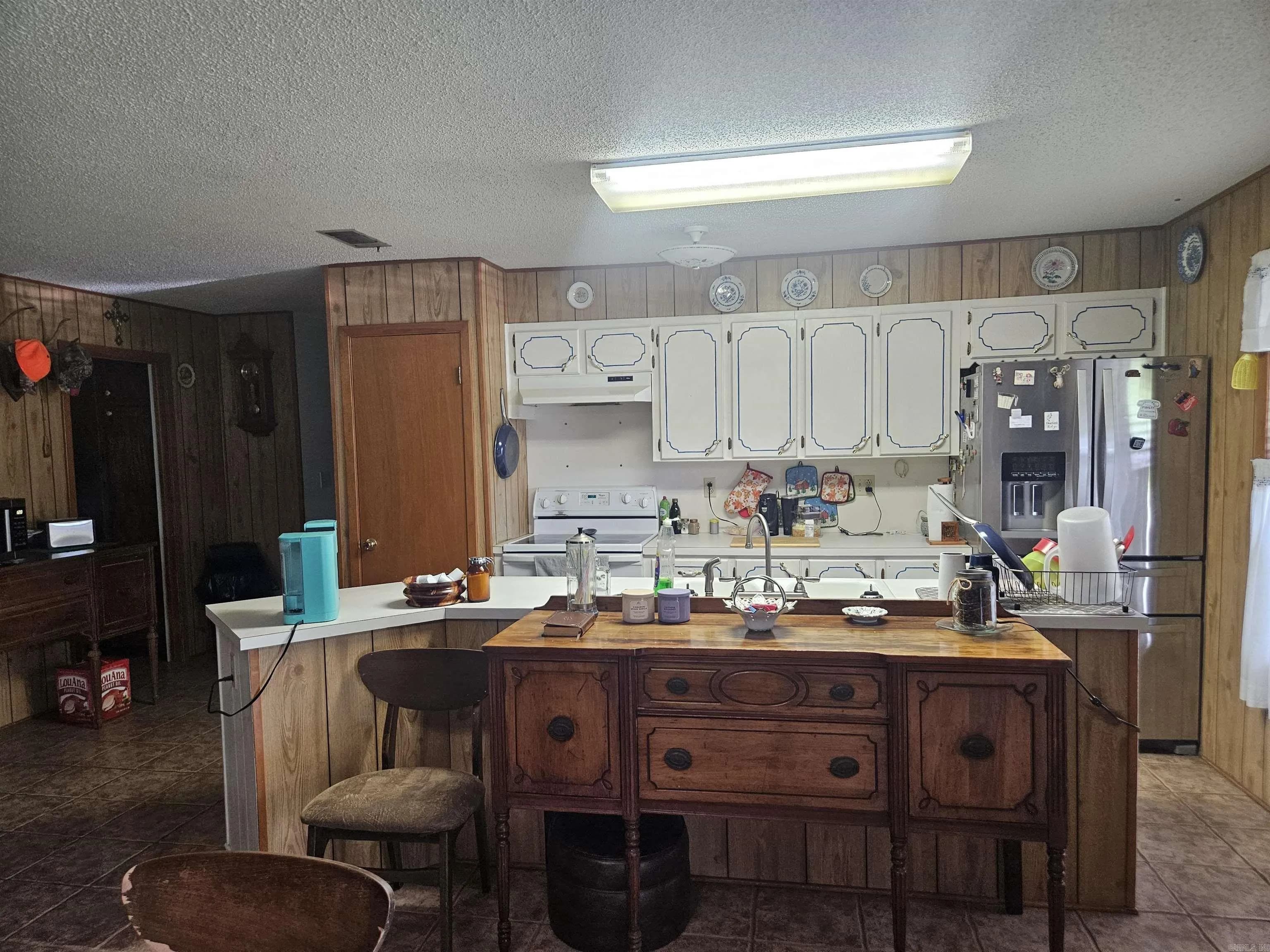Property at 453  Westbrook - Image 36