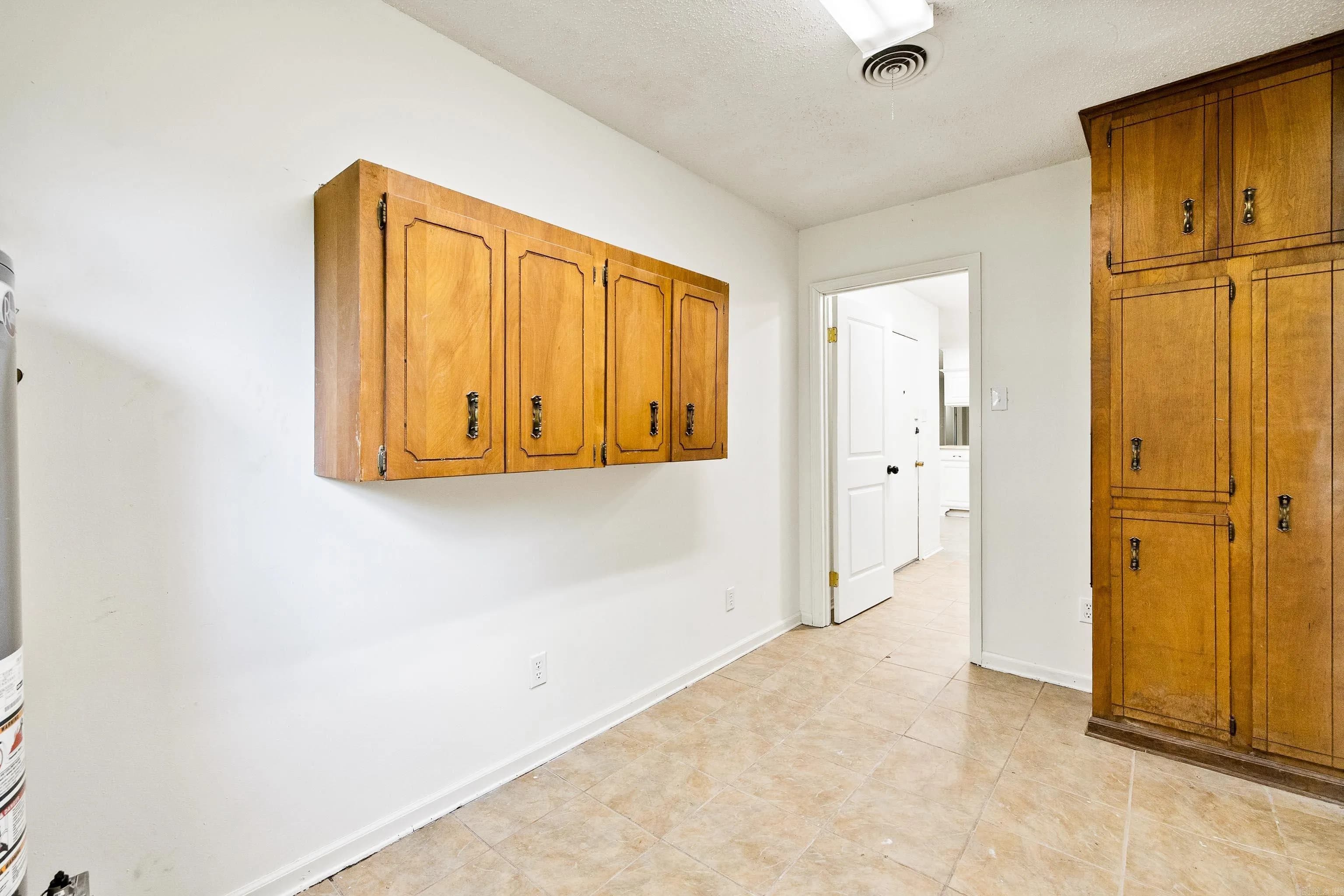 Property at 3903  Bracy - Image 39