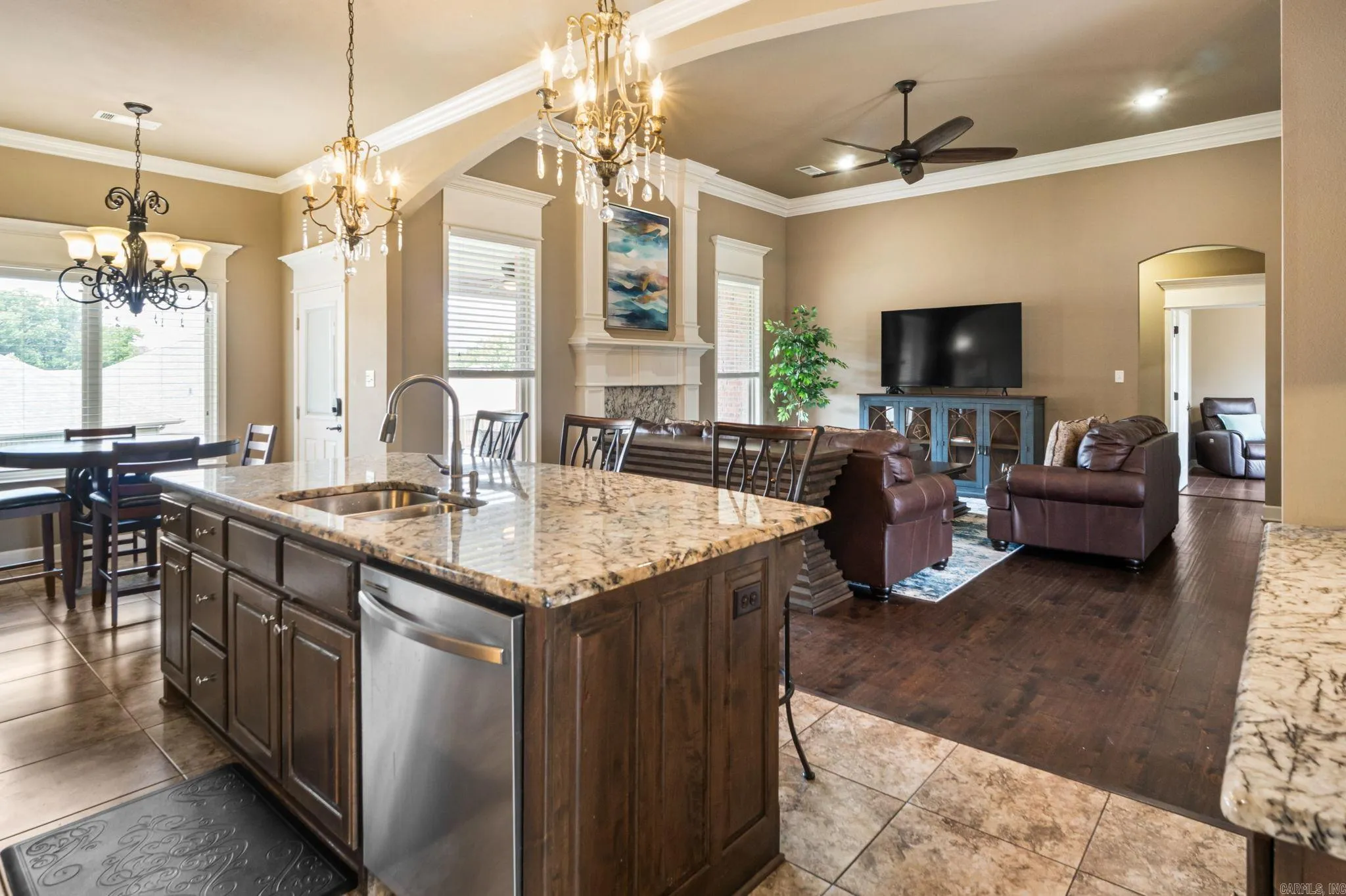 Property at 3211  Robbins - Image 21