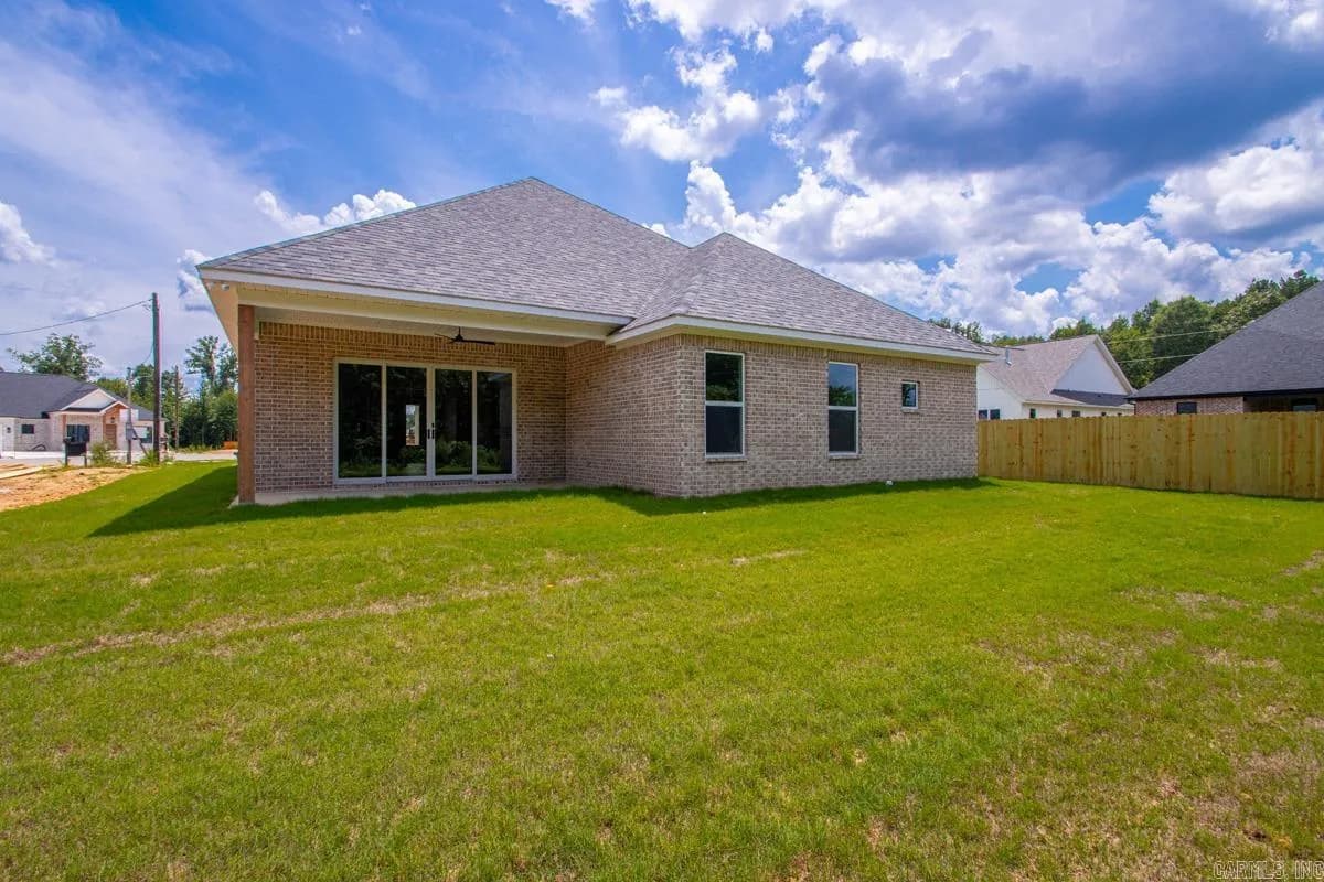 Property at 8009  Creek rock - Image 34