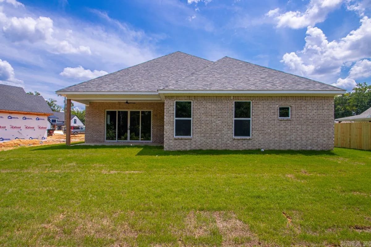 Property at 8009  Creek rock - Image 35