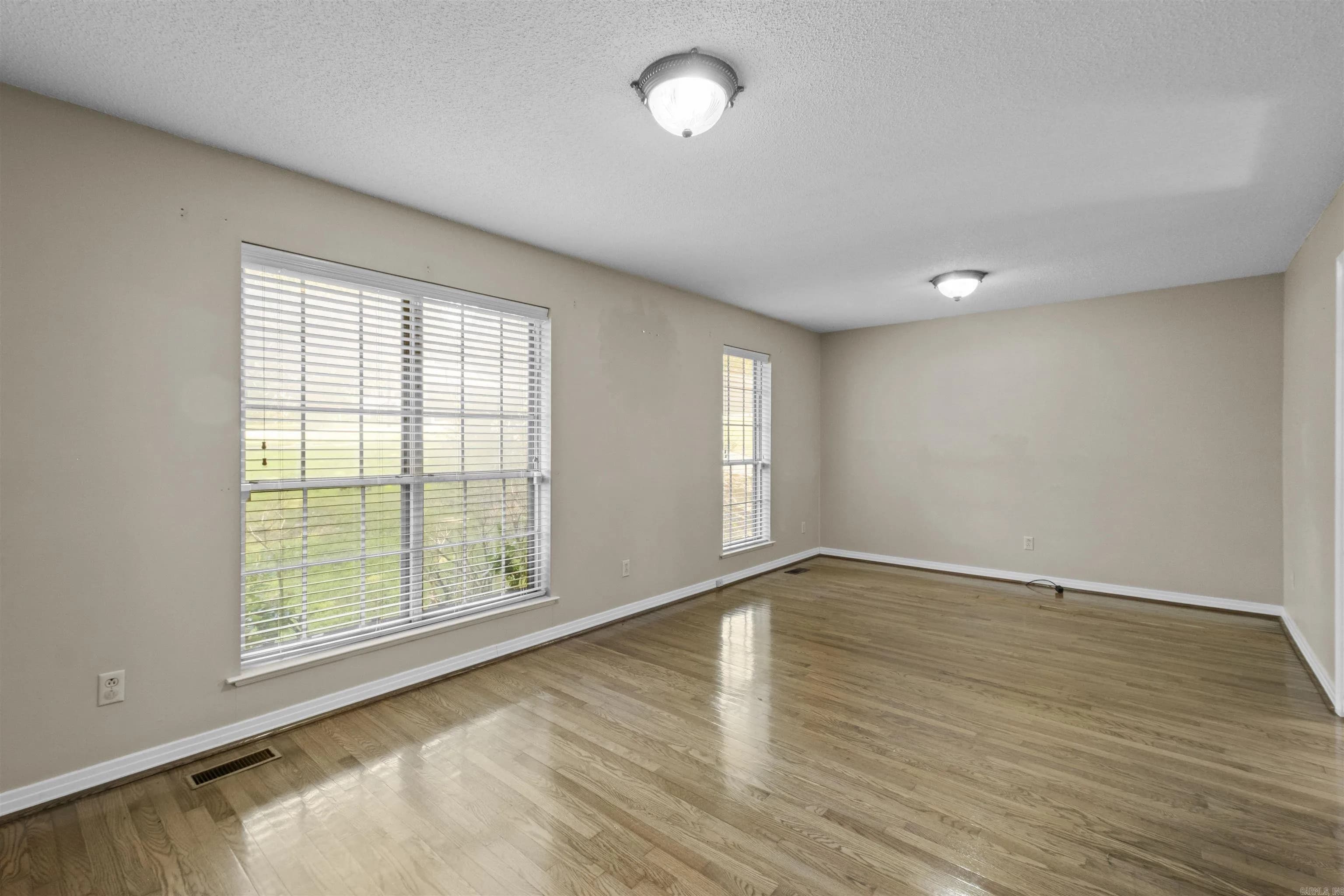 Property at 12601  Pleasant forest - Image 9