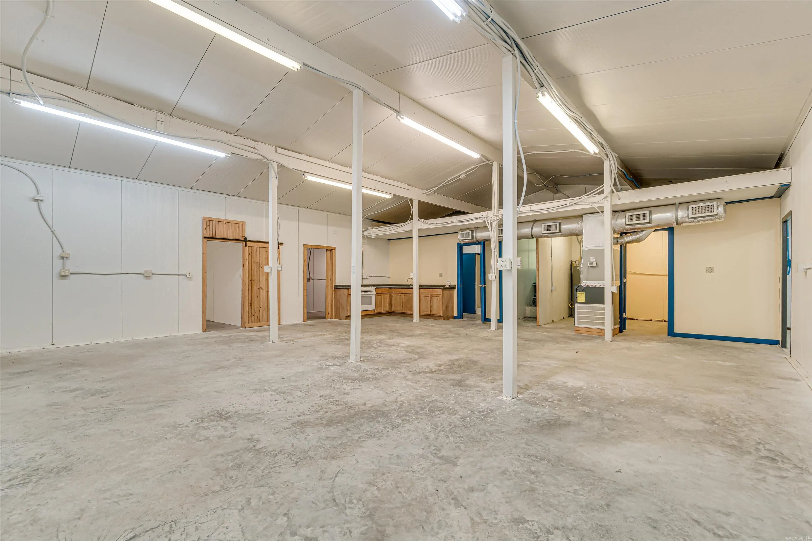 Property at 1135  Delta circle - Image 6