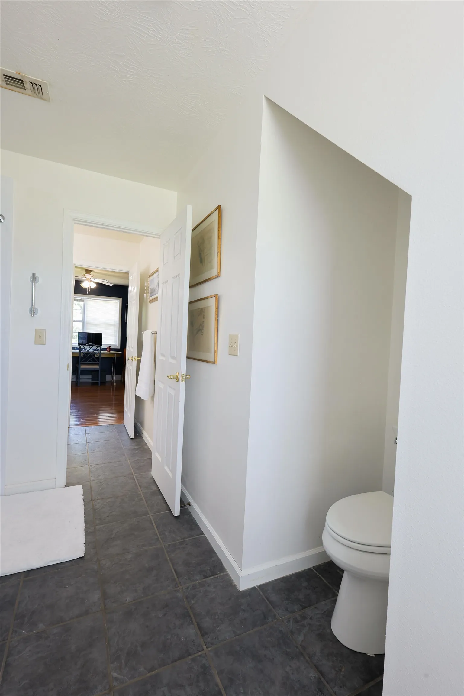 Property at 116  Wildrose lane - Image 18