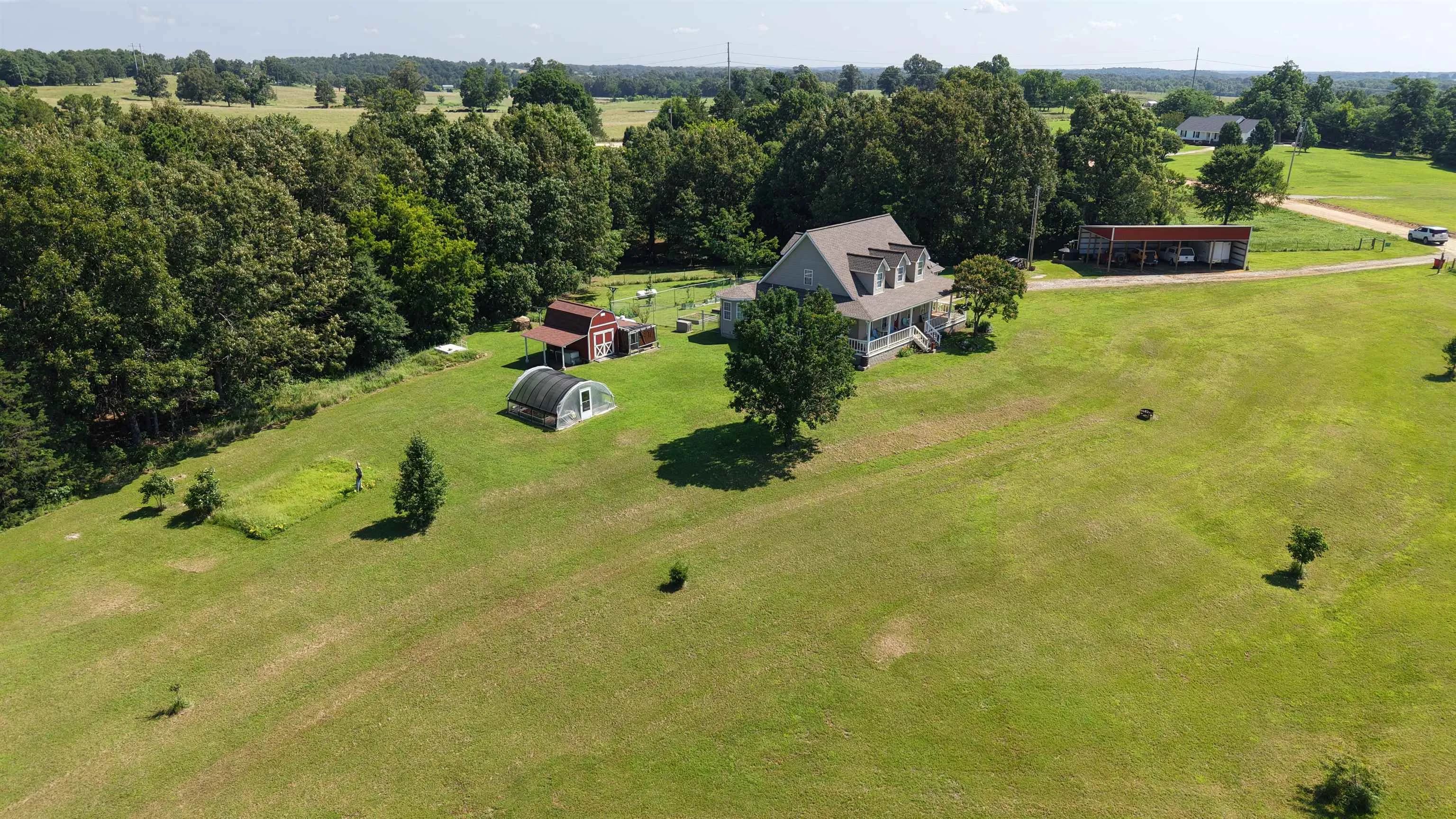 Property at 116  Wildrose lane - Image 33