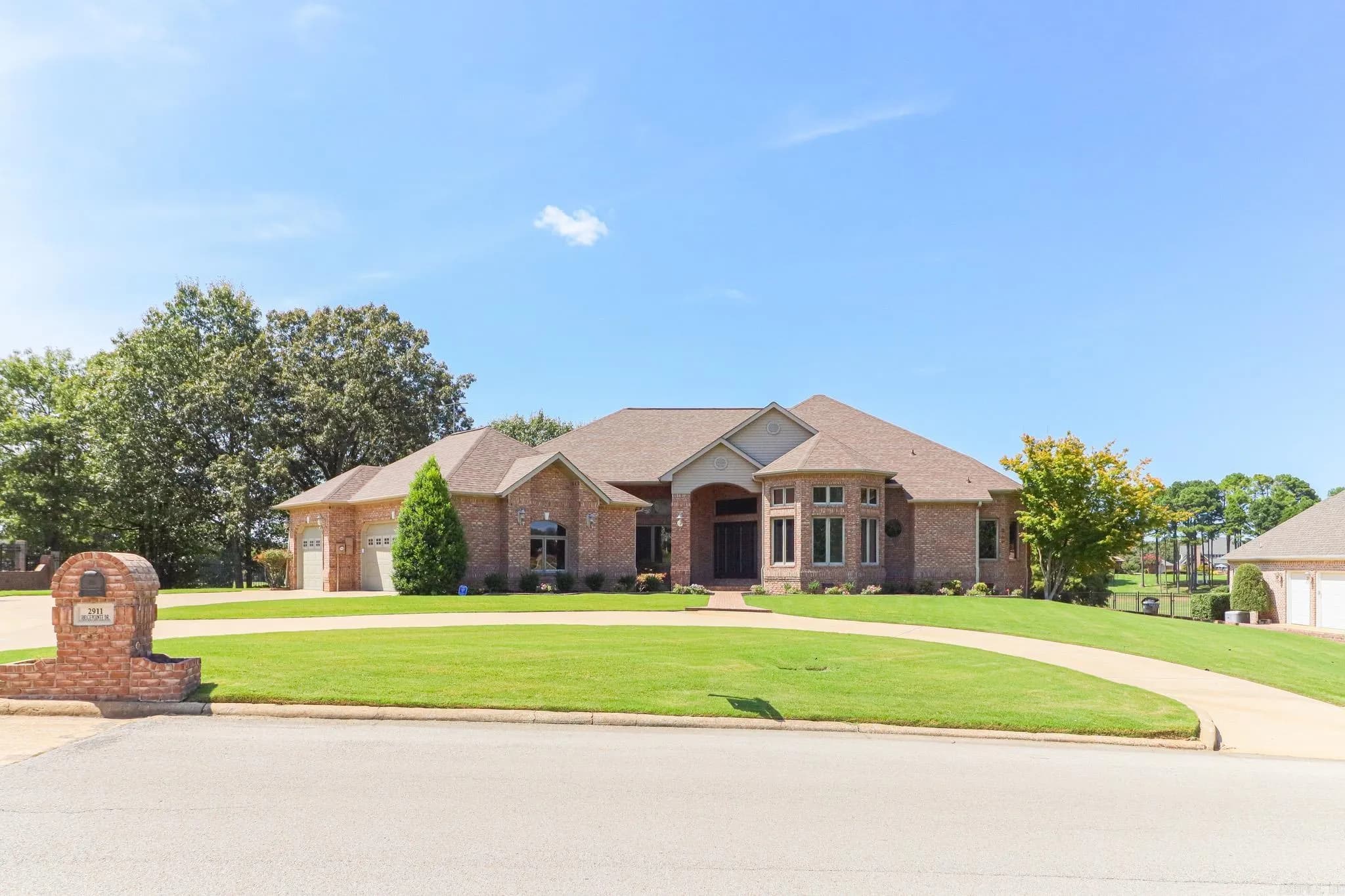 Property at 2911  Ridgepointe - Image 1