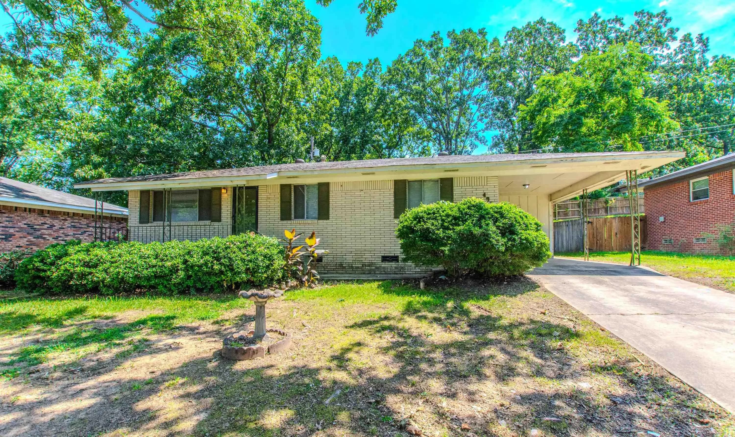 Property at 4930  Oaklawn dr. - Image 2