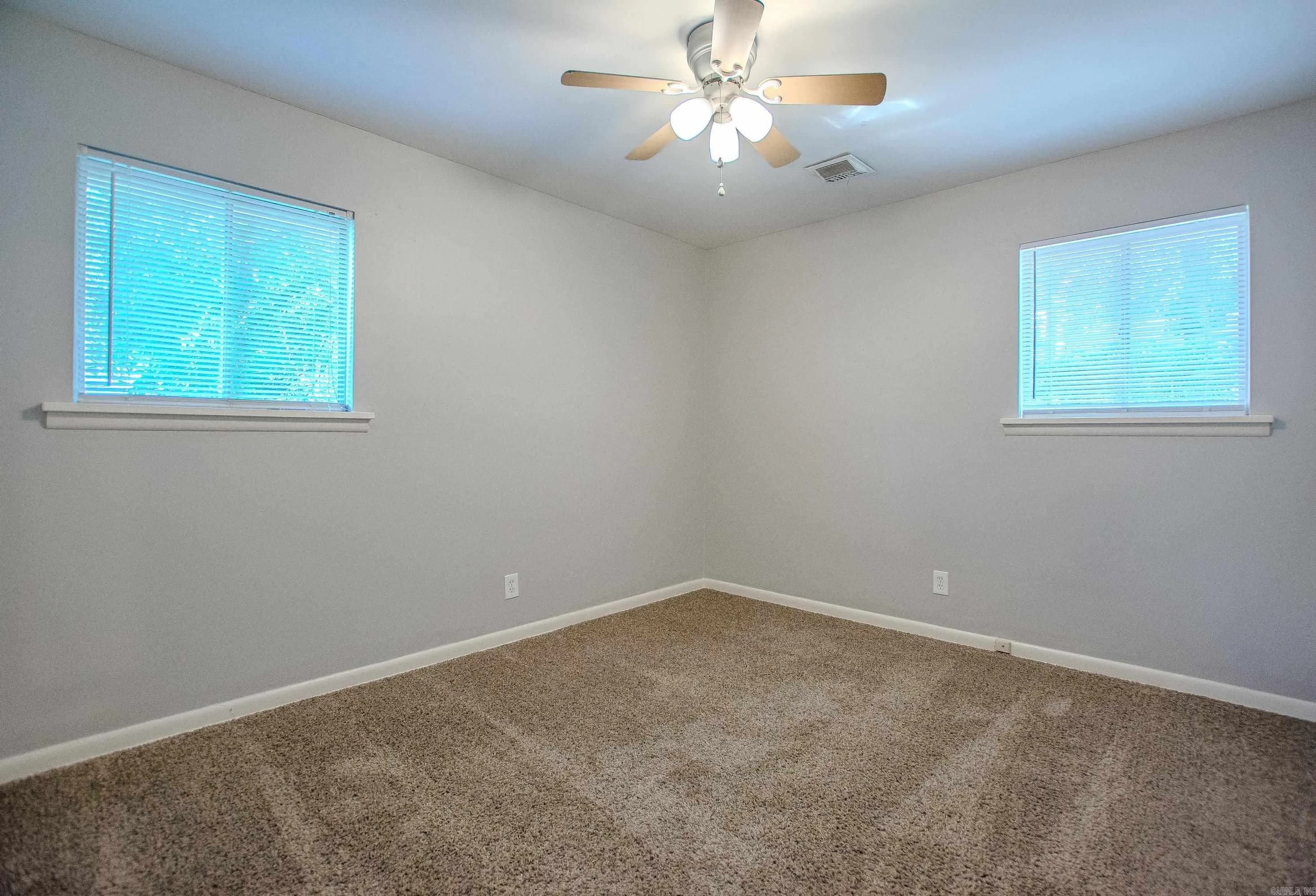 Property at 4930  Oaklawn dr. - Image 24