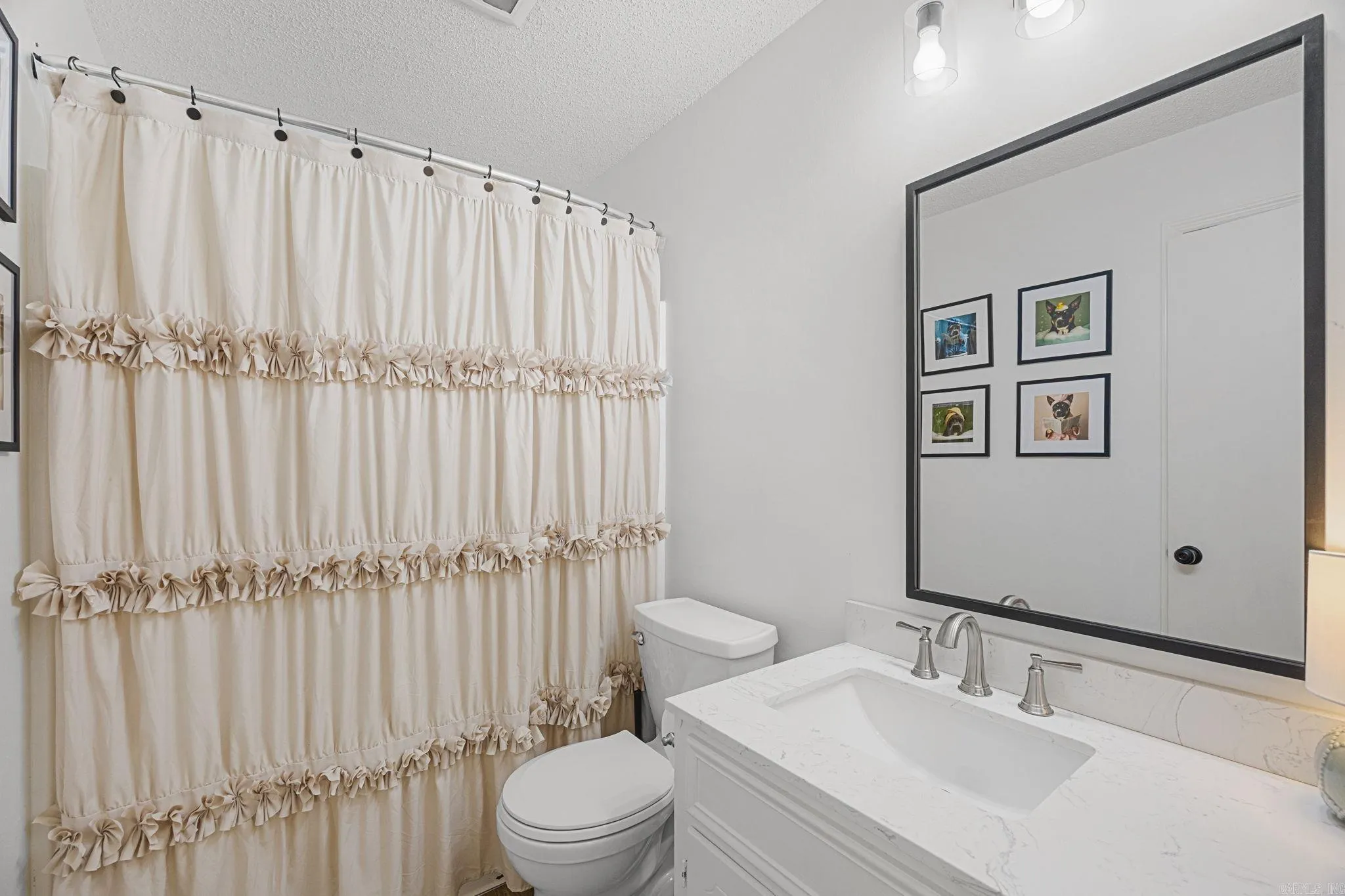 Property at 1  Woodview - Image 28