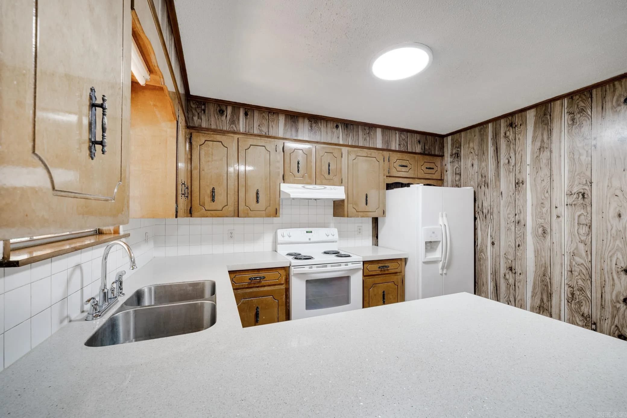 Property at 1403  Tamara park - Image 14