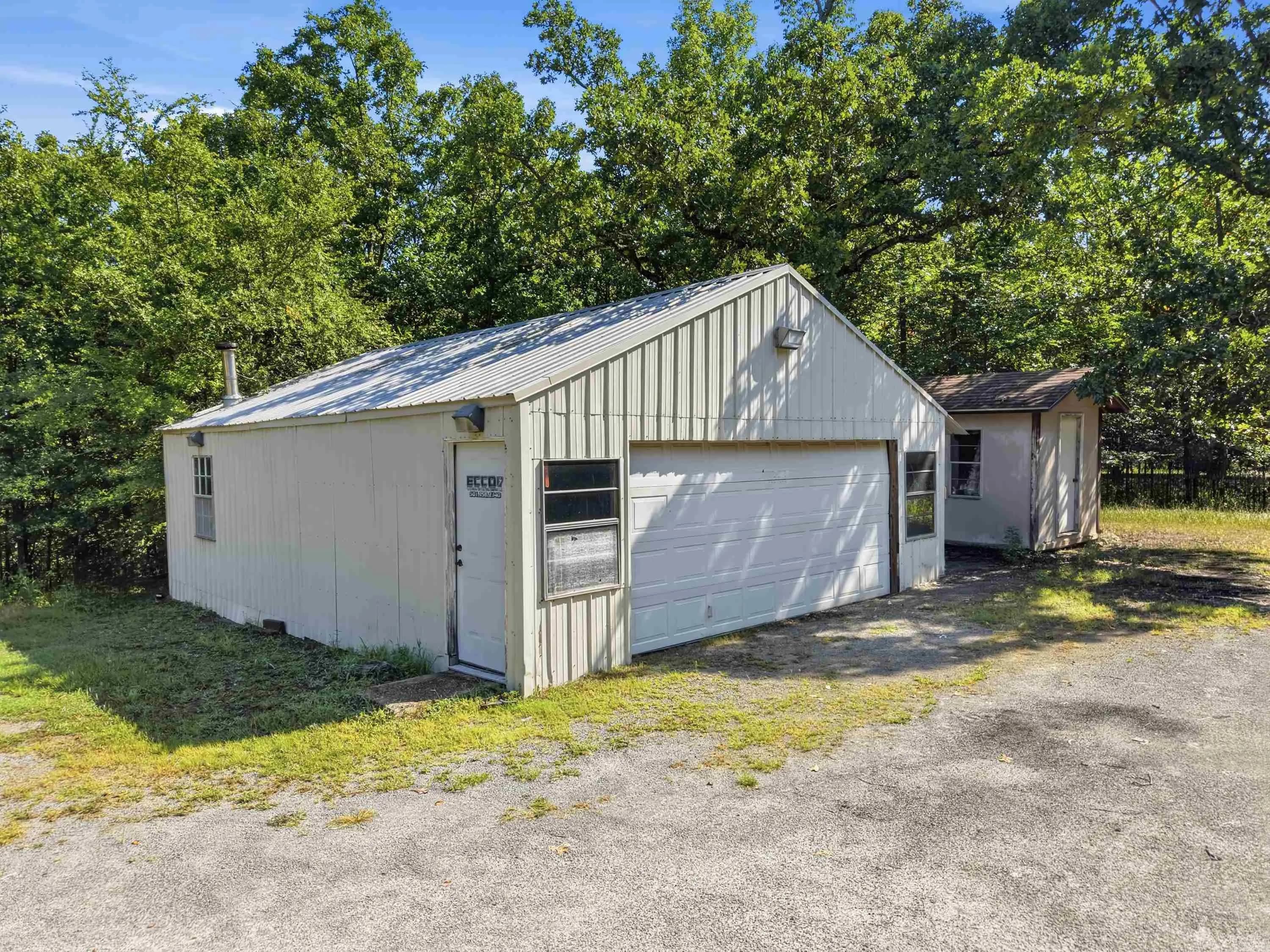 Property at 11  Monark trl - Image 41