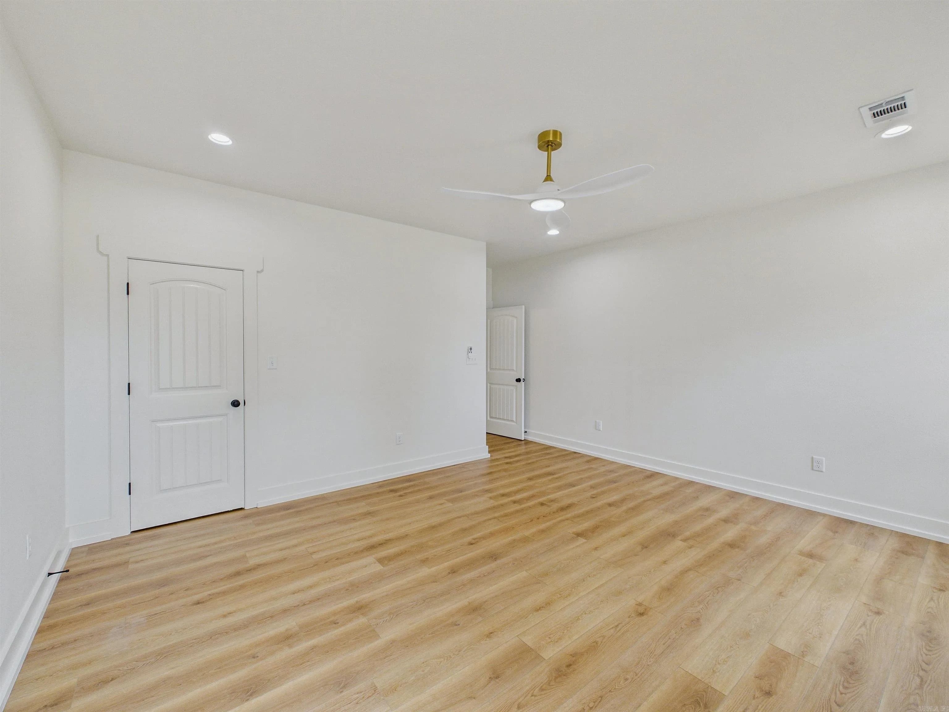 Property at 161  Coby - Image 21