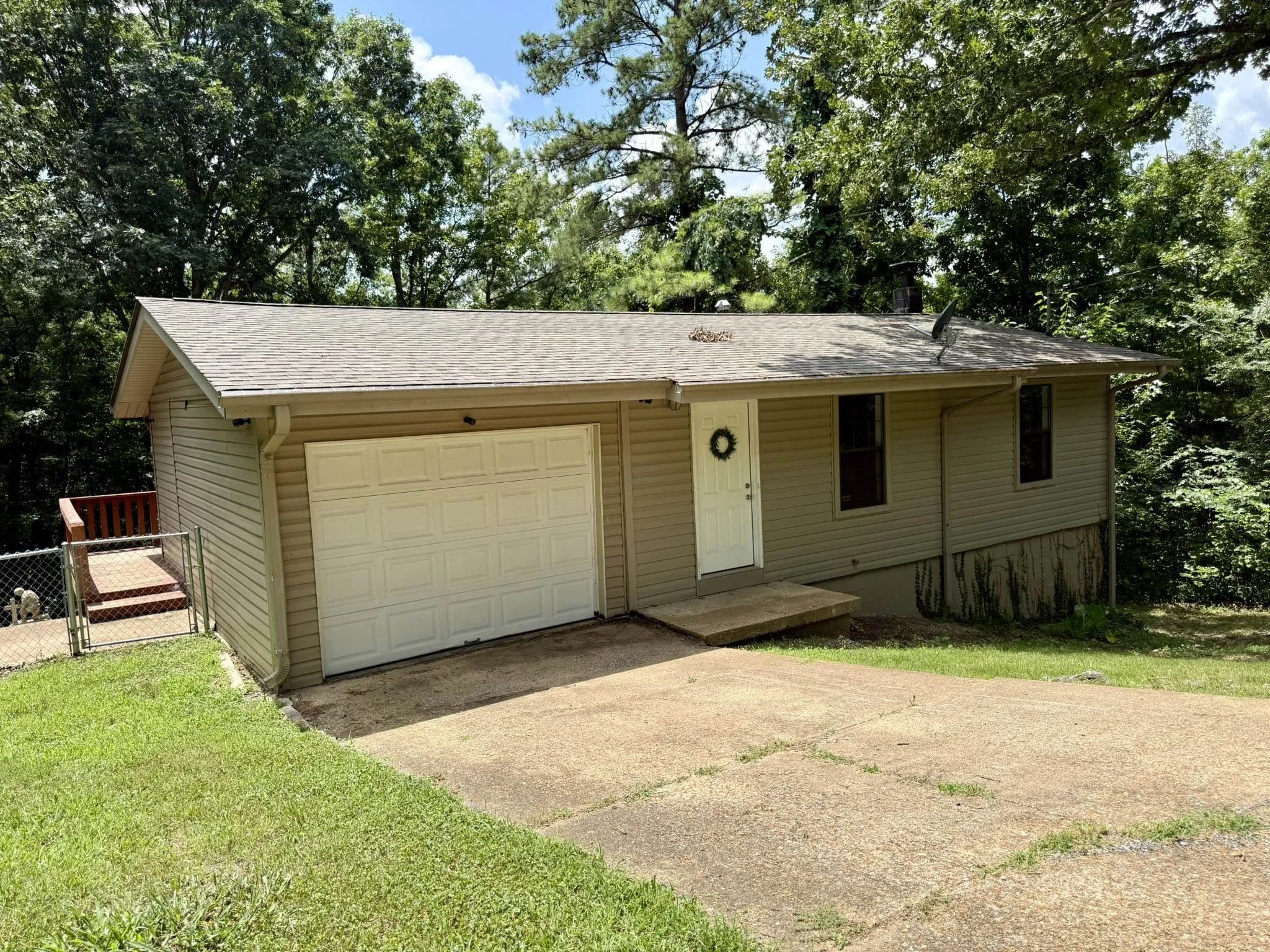 Property at 1 E Ute circle - Image 1