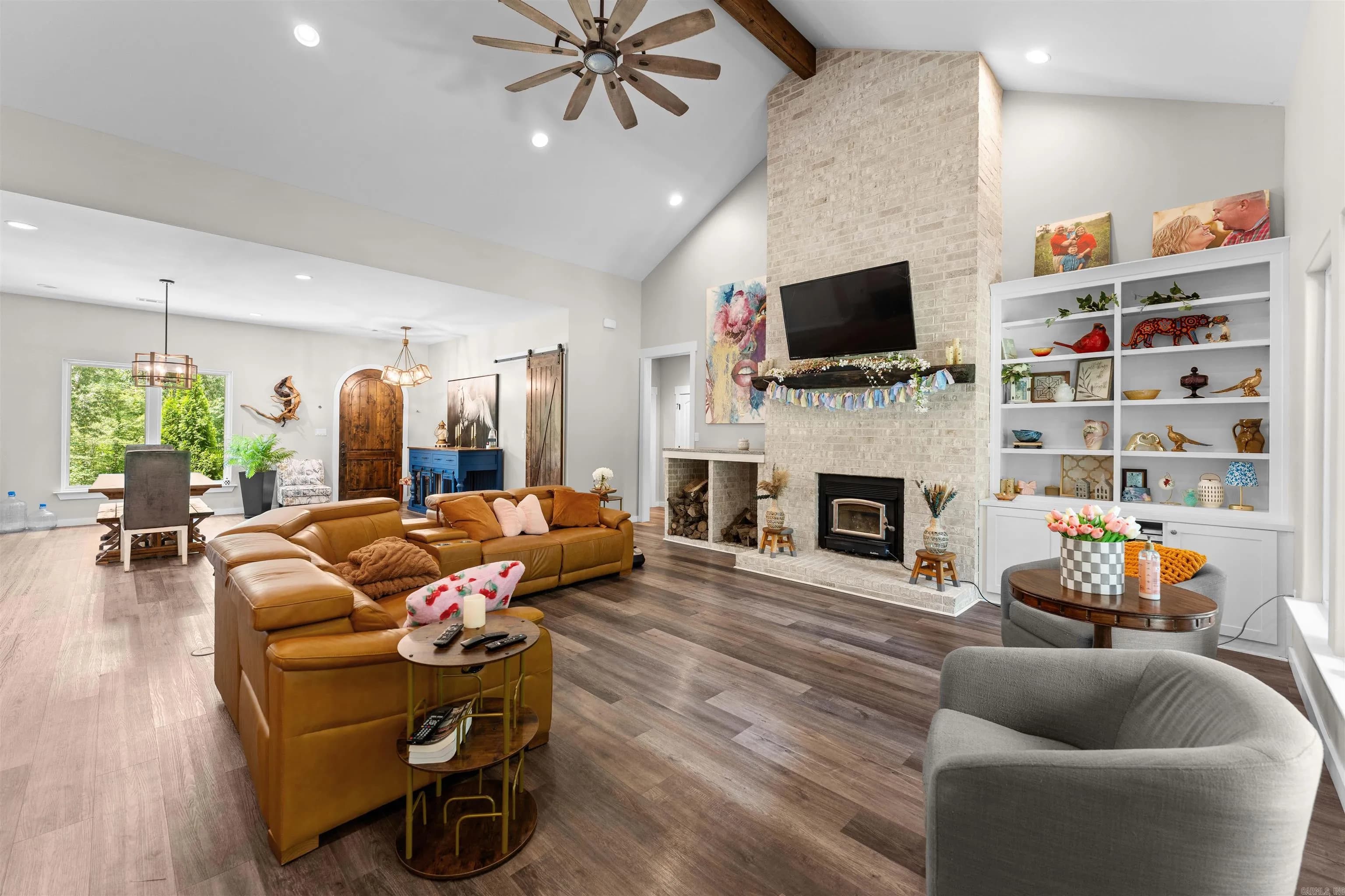 Property at 4241  Brody crossing - Image 10