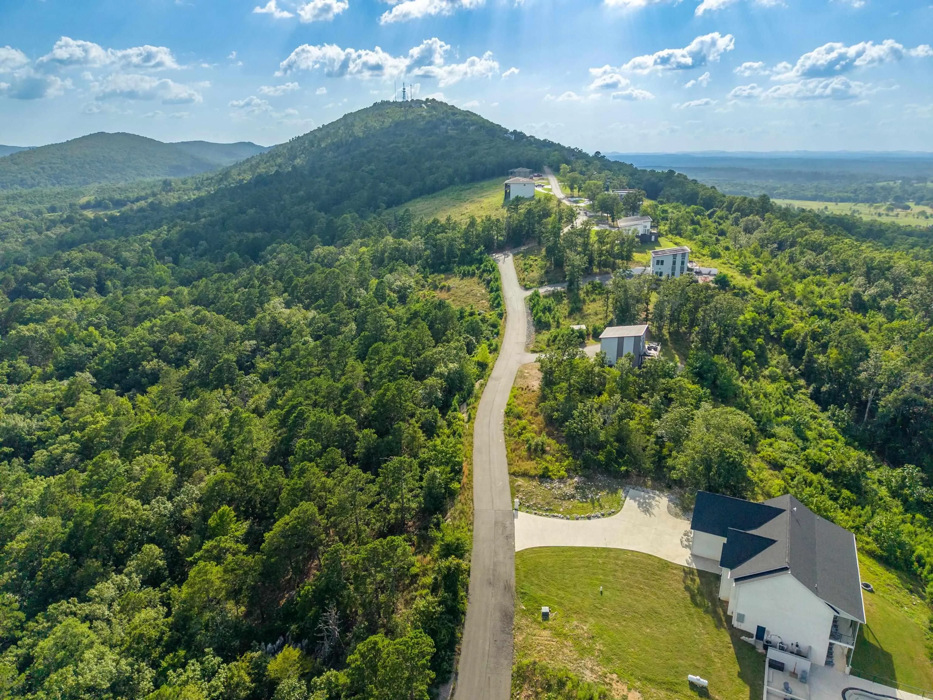 Property at E riante - Image 11
