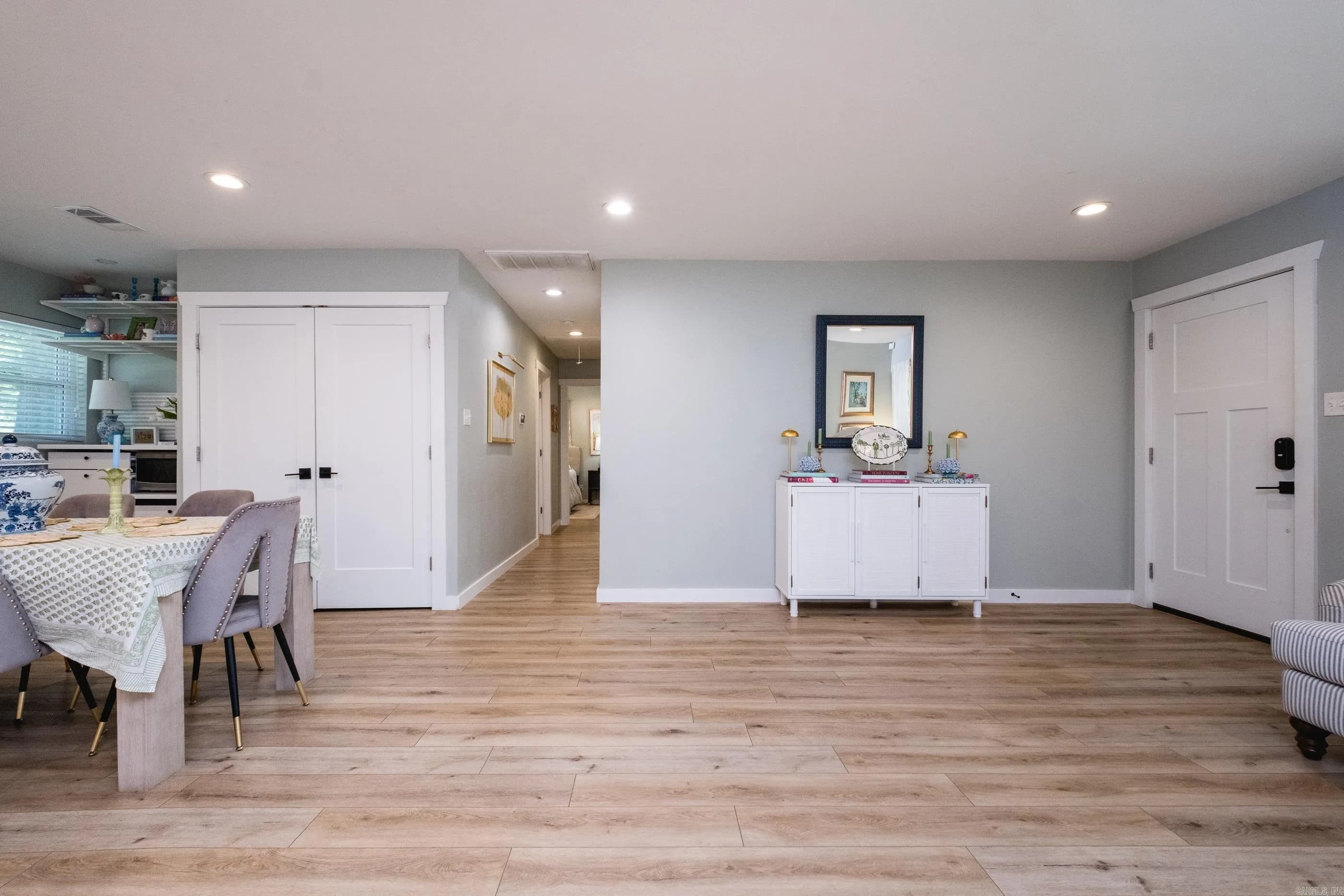Property at 7901  Illinois - Image 12
