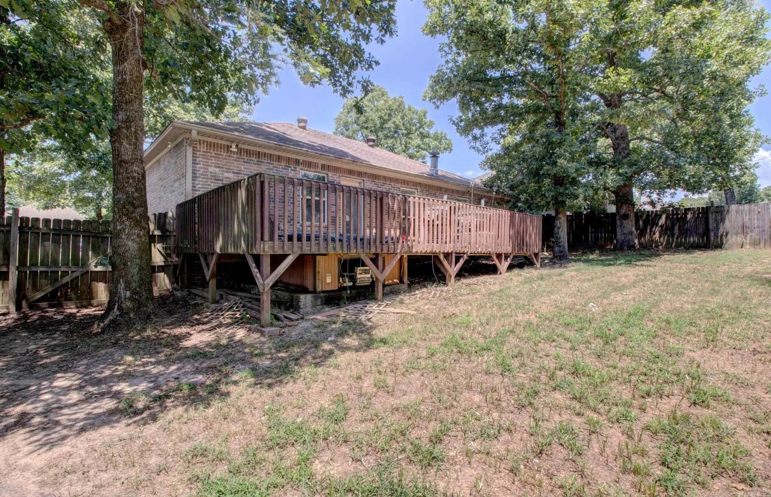 Property at 1504  Sheridan - Image 20