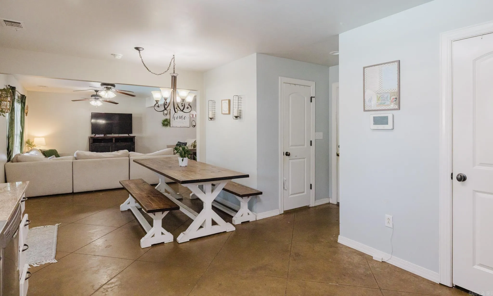 Property at 426  Quantz - Image 20
