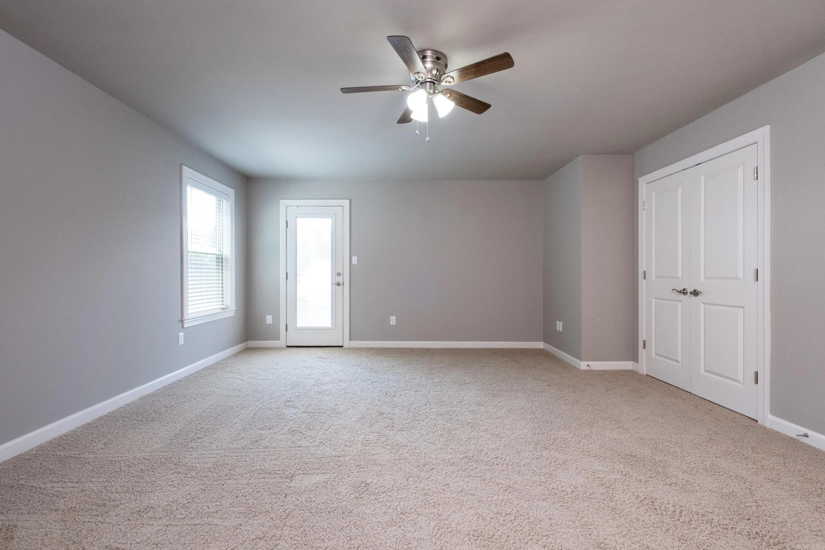 Property at 12  Majestic - Image 41