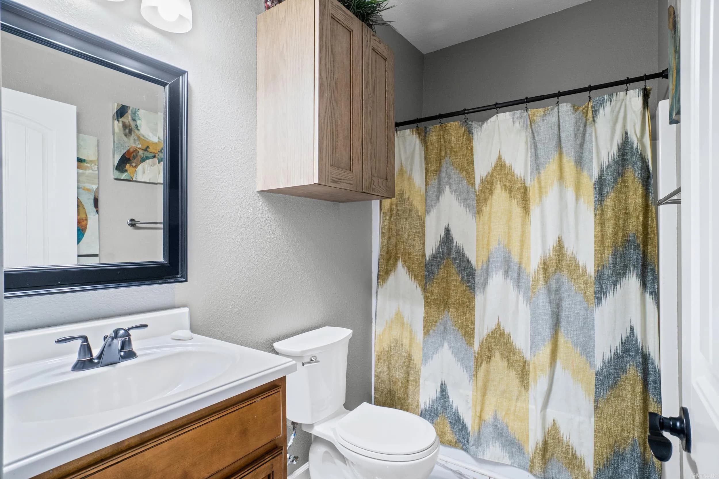 Property at 1085  Mountain side - Image 18