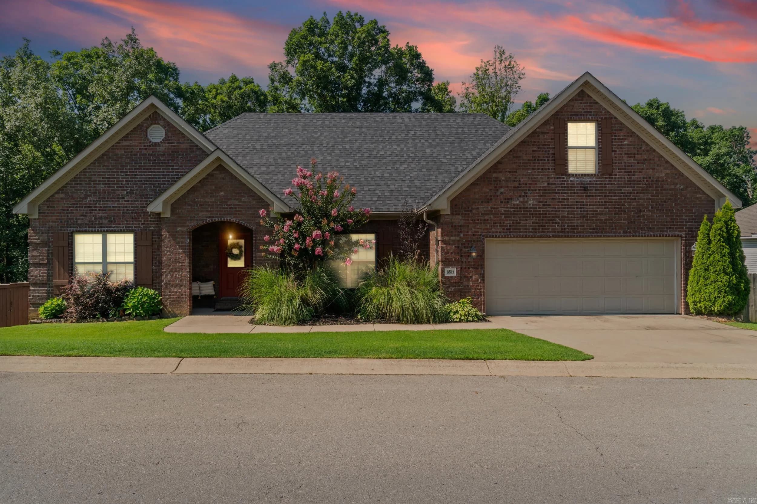 Property at 1085  Mountain side - Image 1