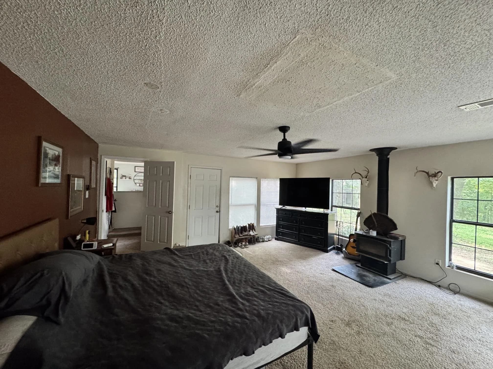 Property at 672  Highway 225 e - Image 8