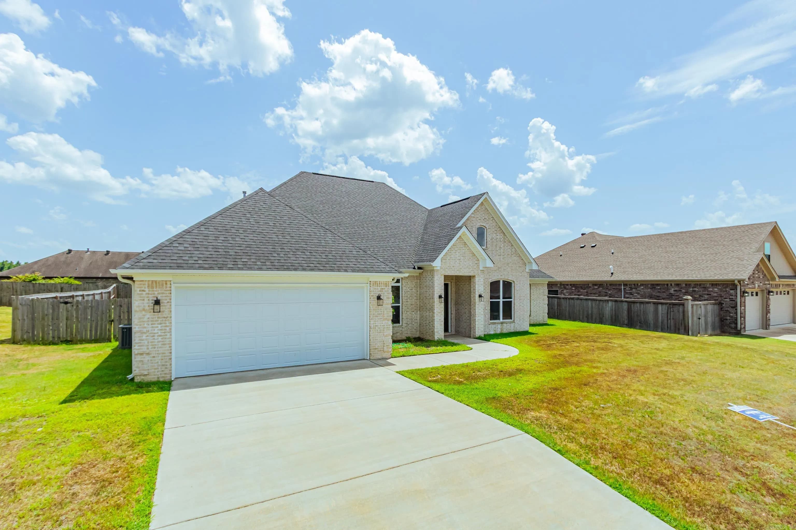 Property at 5607  Hummingbird - Image 2