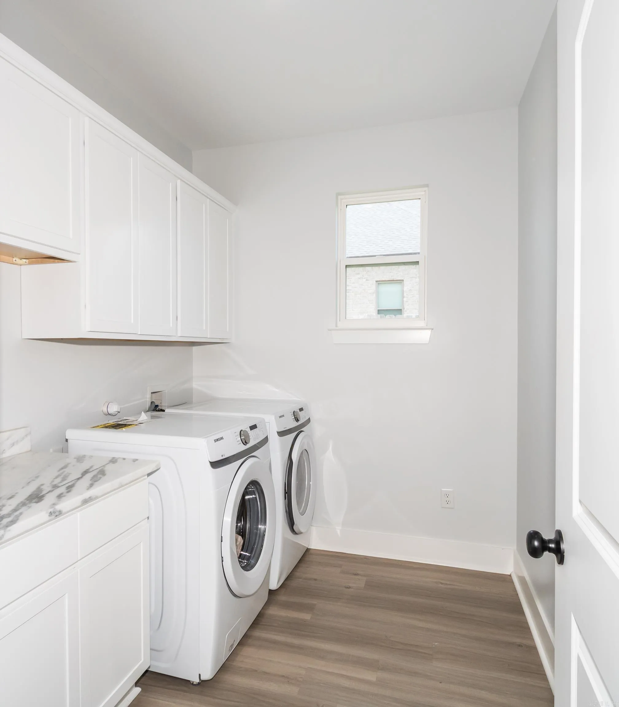 Property at 5607  Hummingbird - Image 36