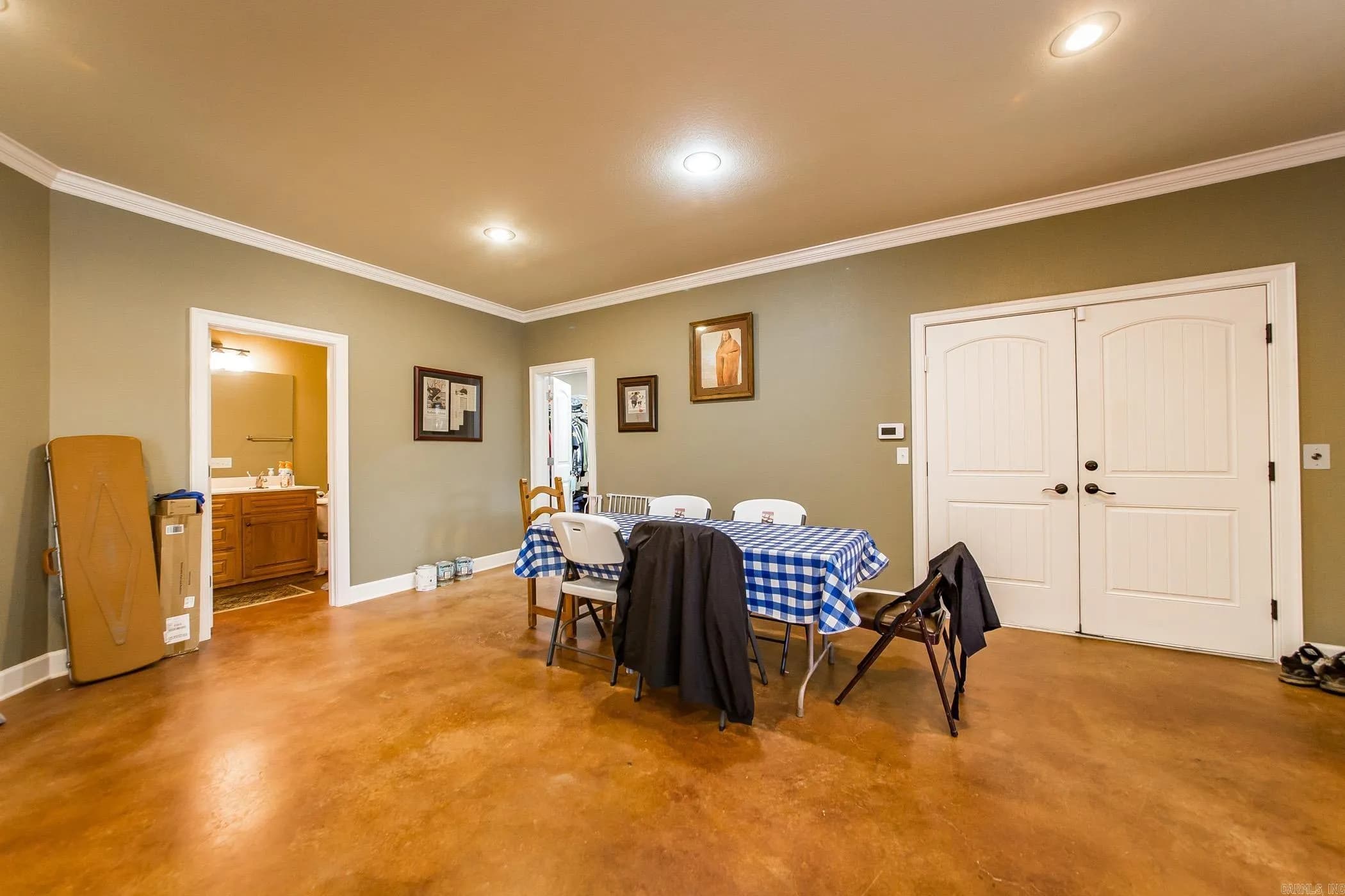 Property at 342  Burkett flat - Image 27