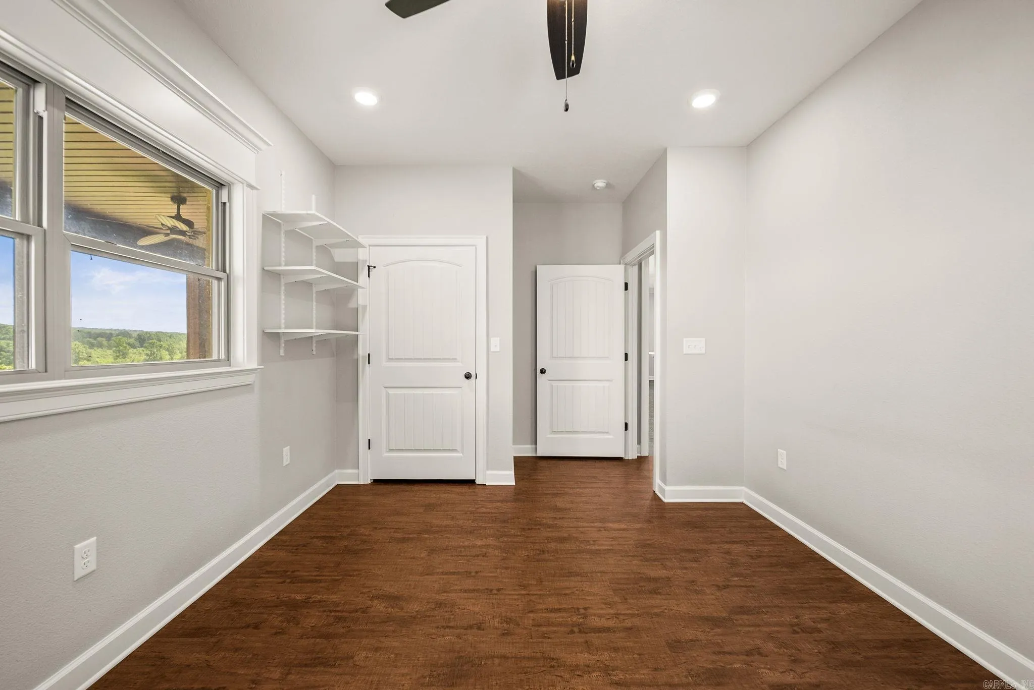 Property at 31  Winterberry - Image 30