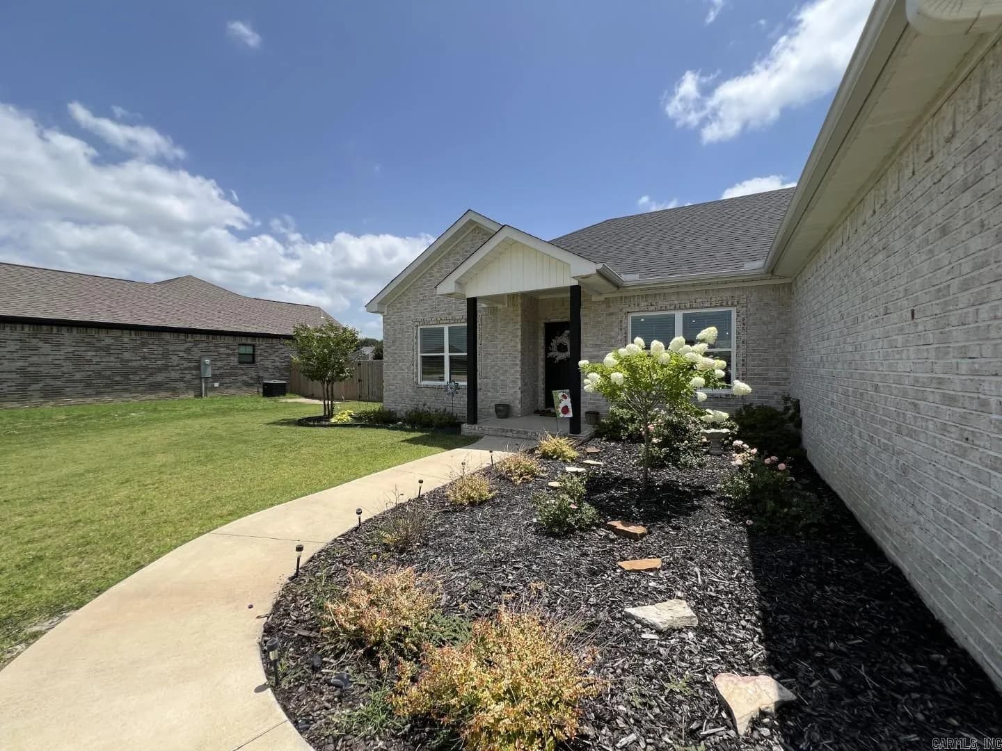 Property at 1229  Stella - Image 2
