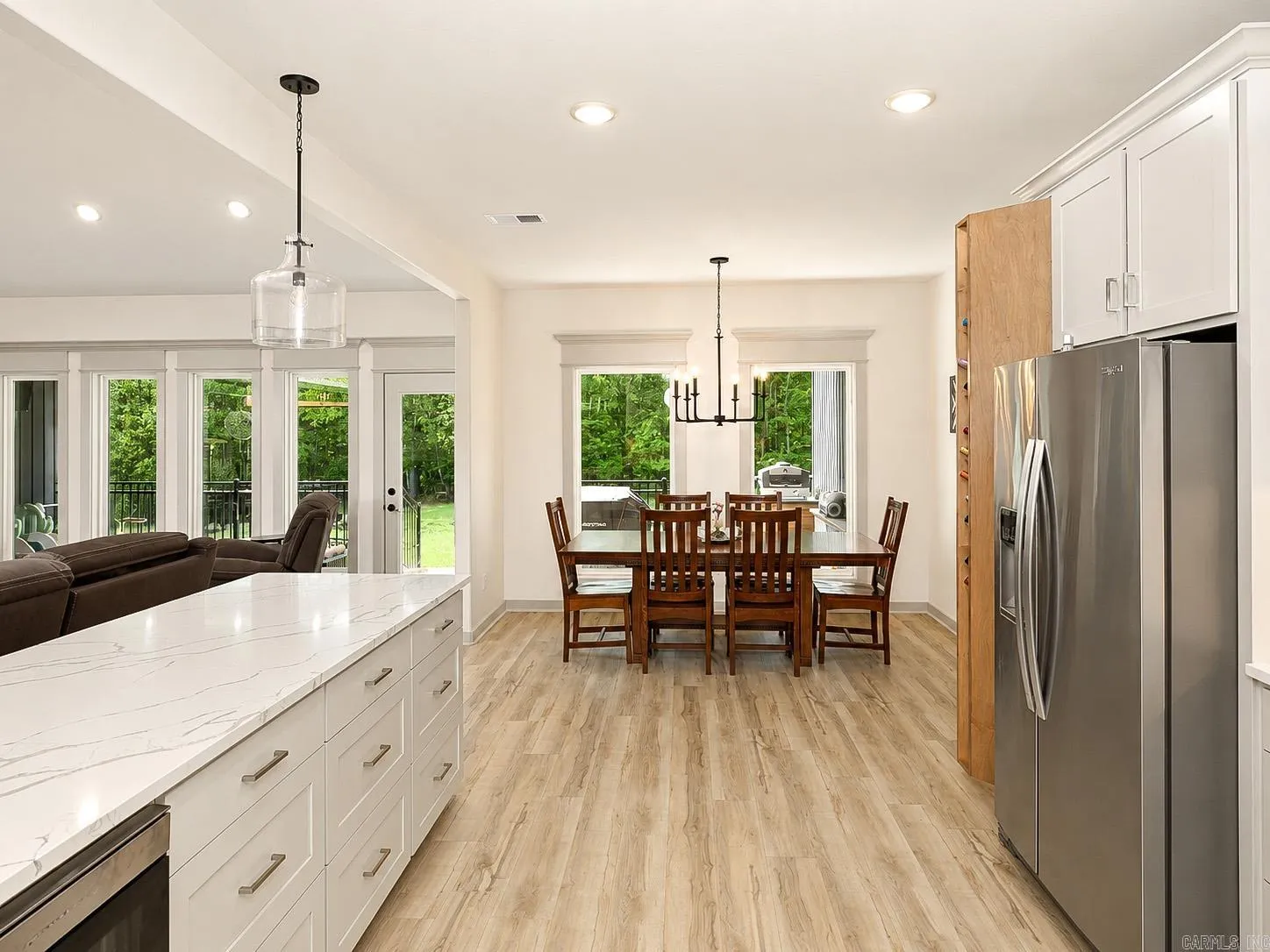 Property at 18  Stephenson - Image 15