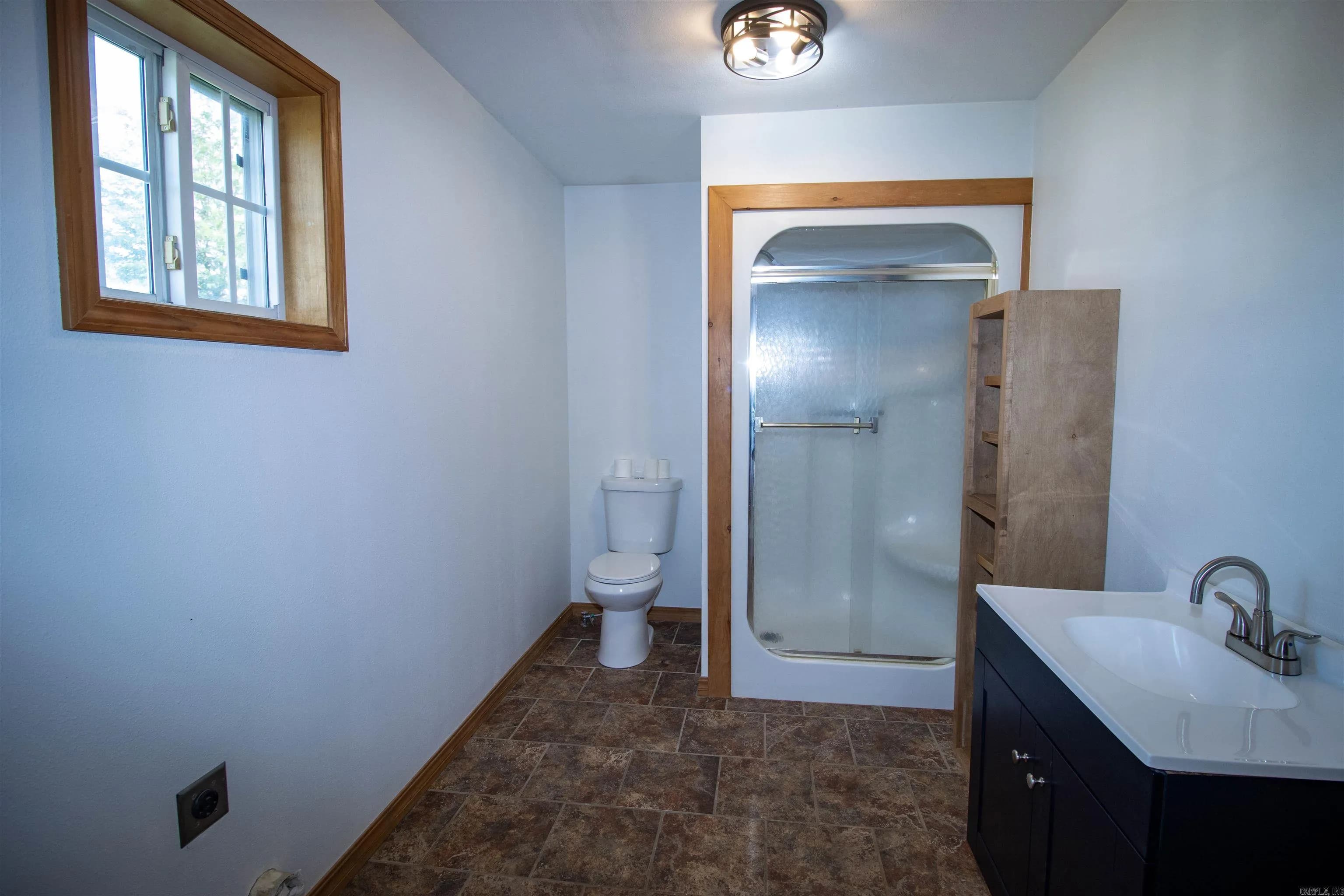 Property at 84  Nochols - Image 22
